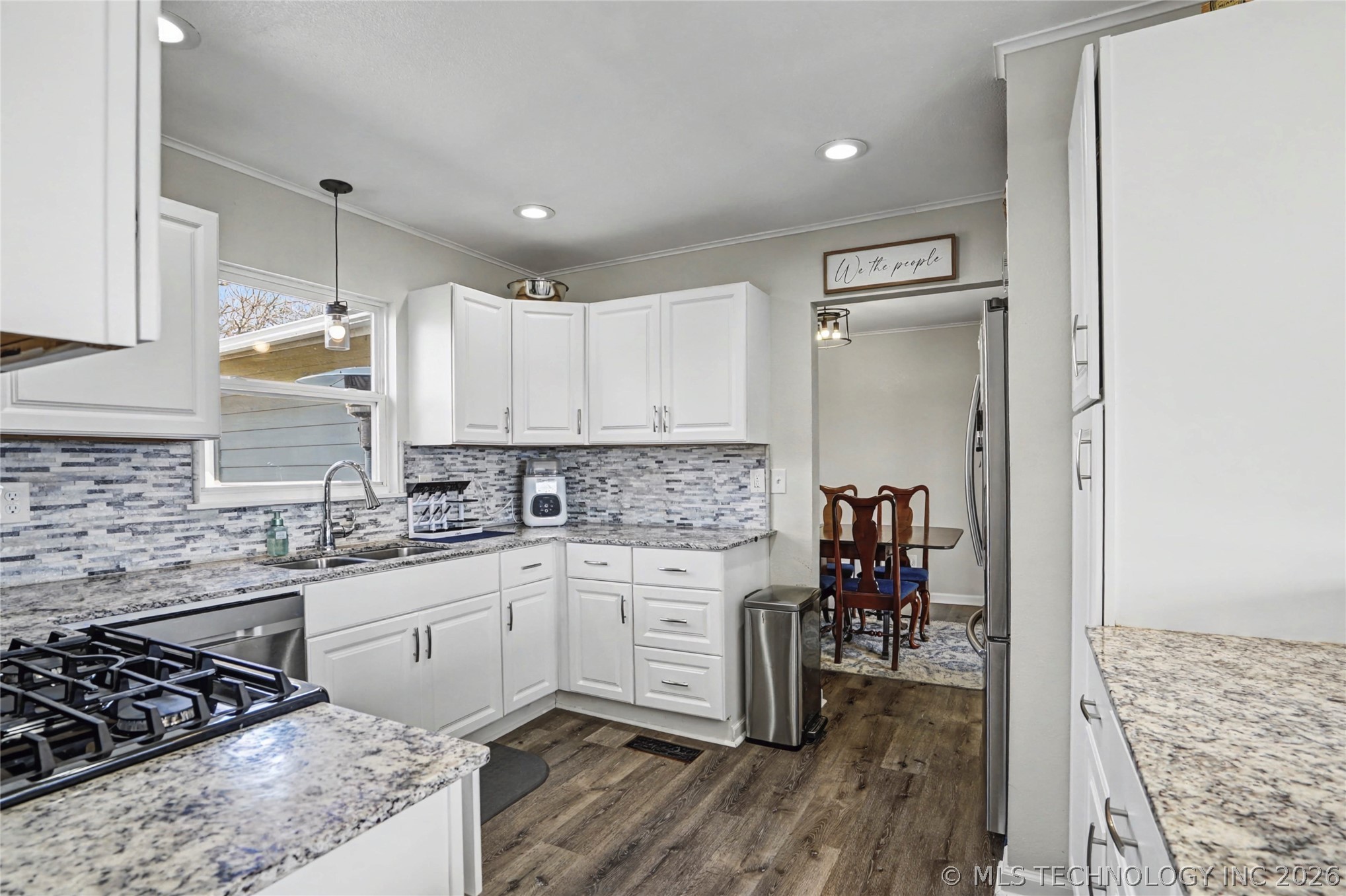 1107 W 4th Street Property Photo 15