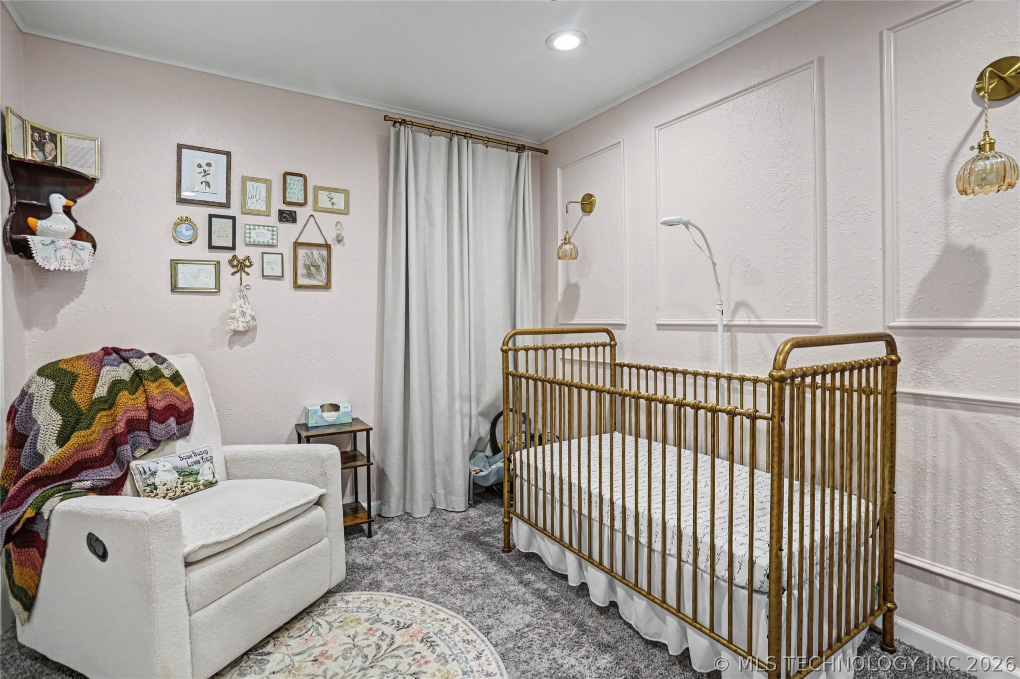 1107 W 4th Street Property Photo 26