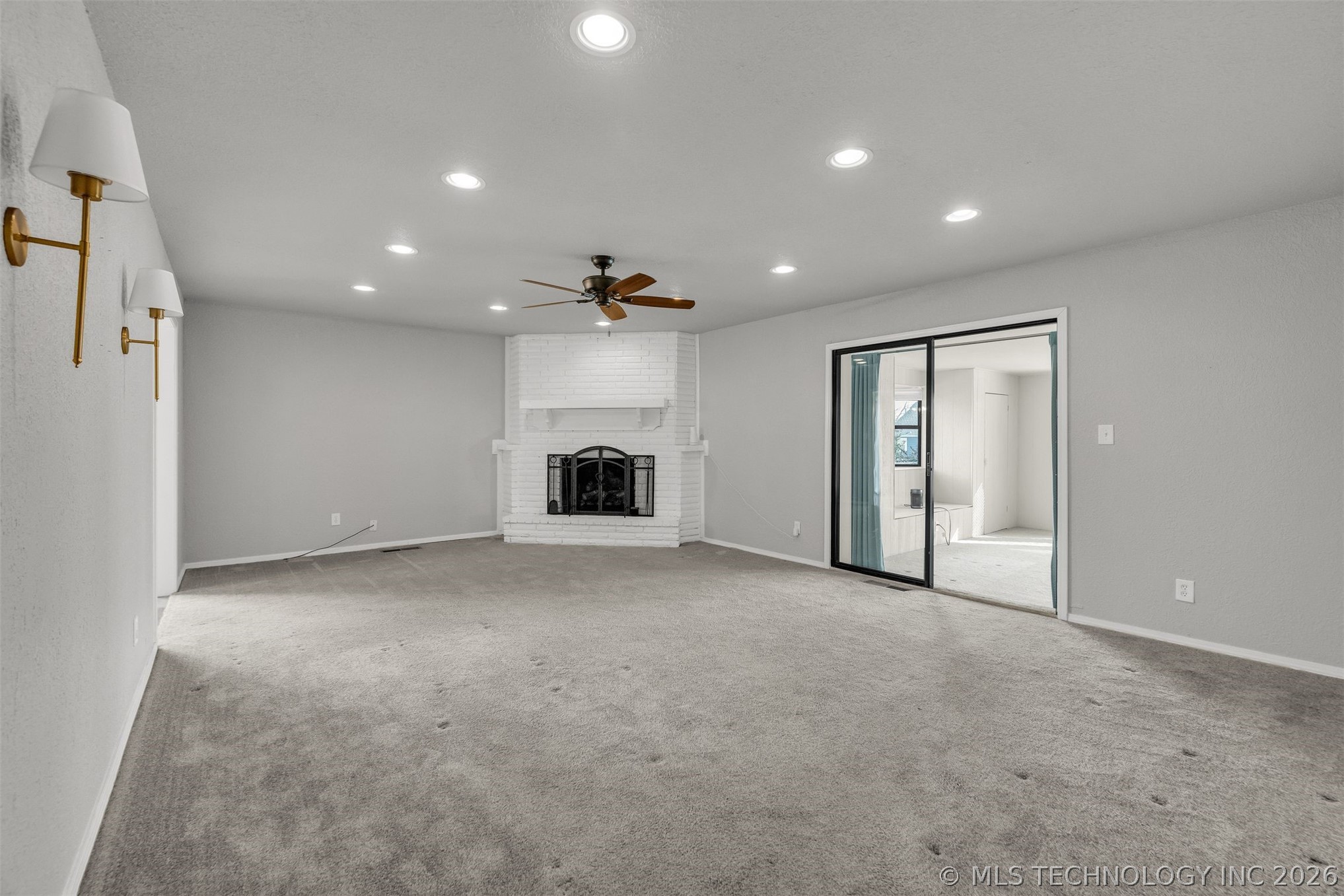 1109 N Hickory Court Property Photo 15