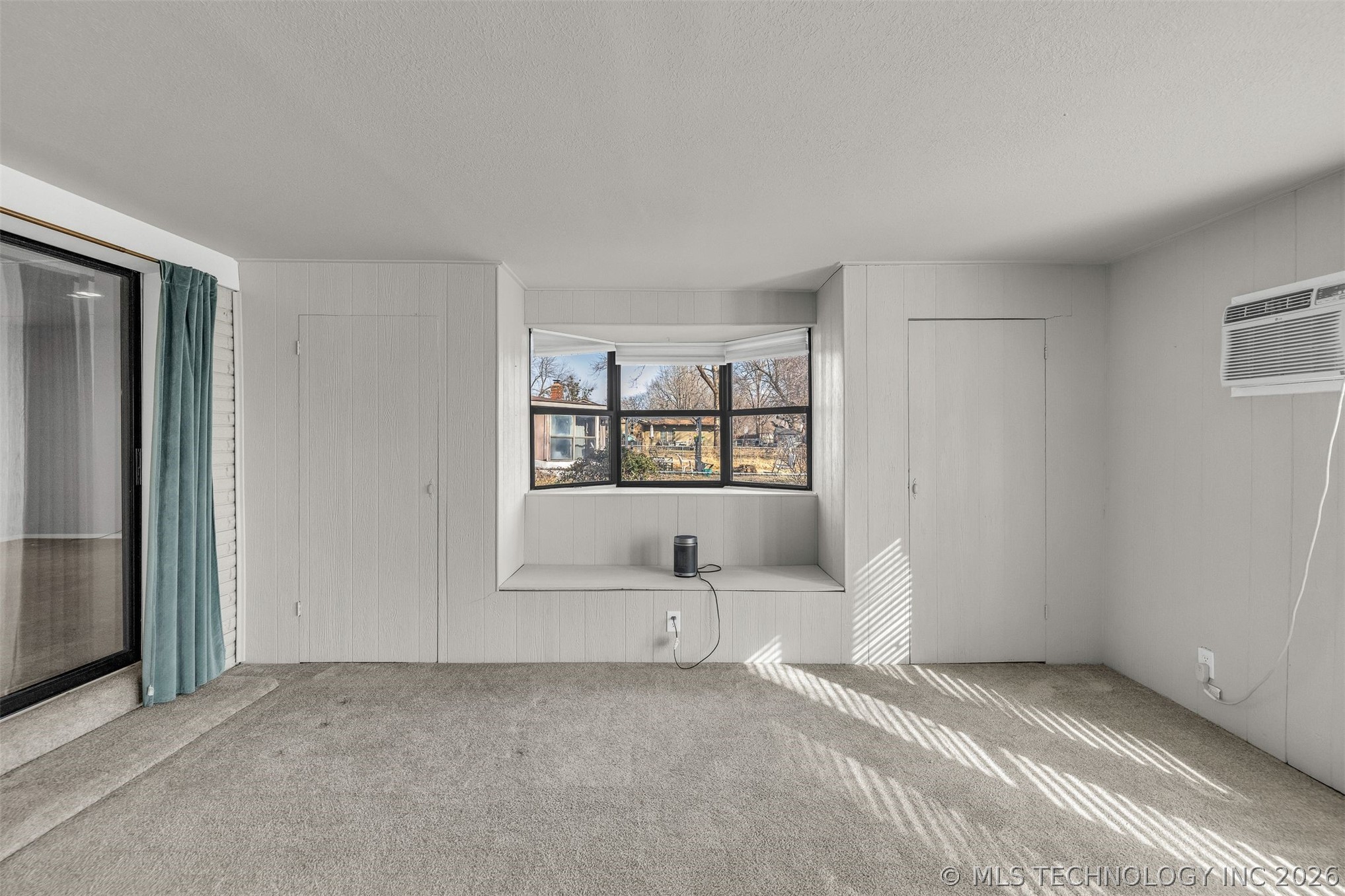 1109 N Hickory Court Property Photo 25