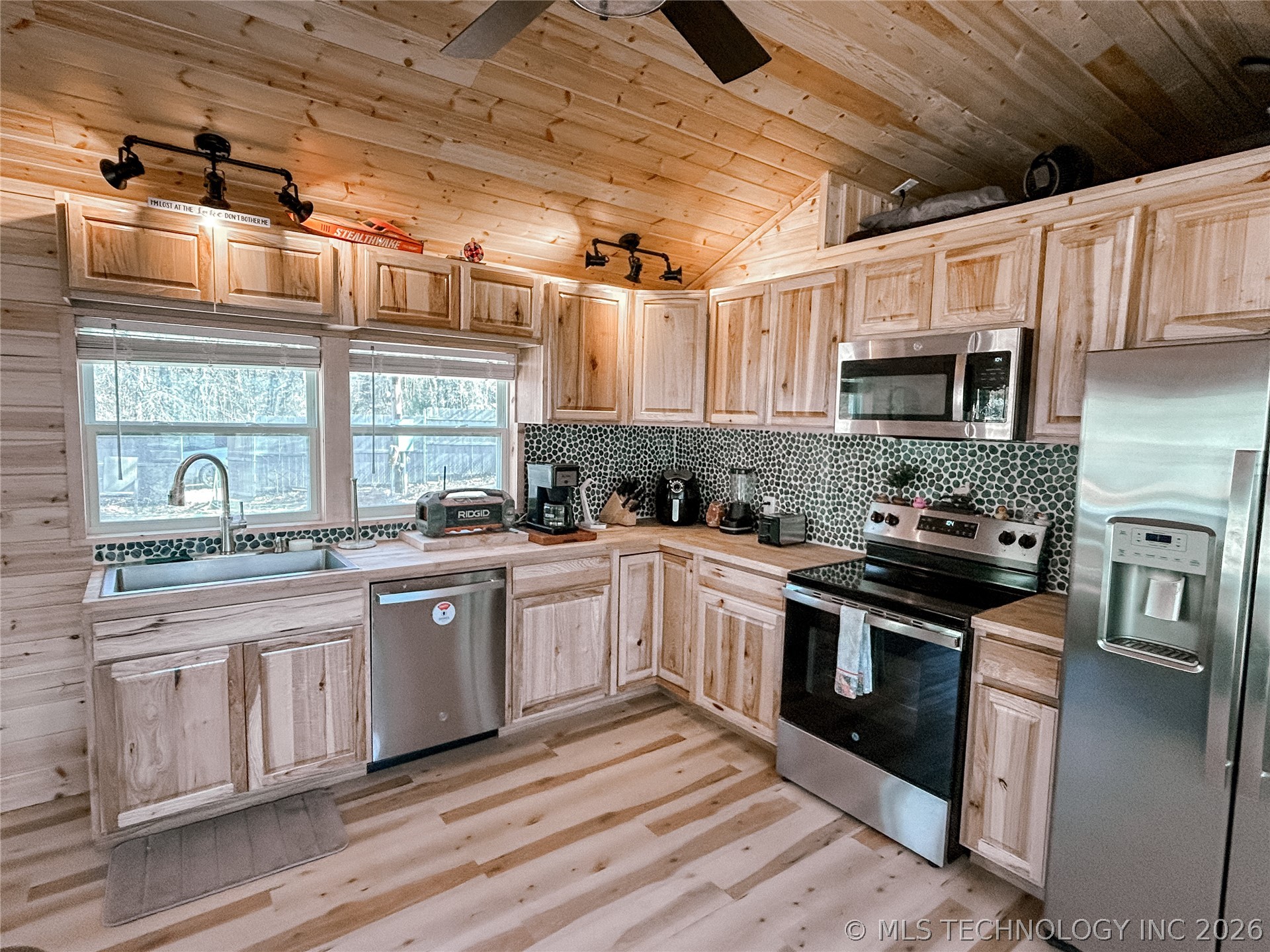 121780 S 4109 Road Property Photo 10