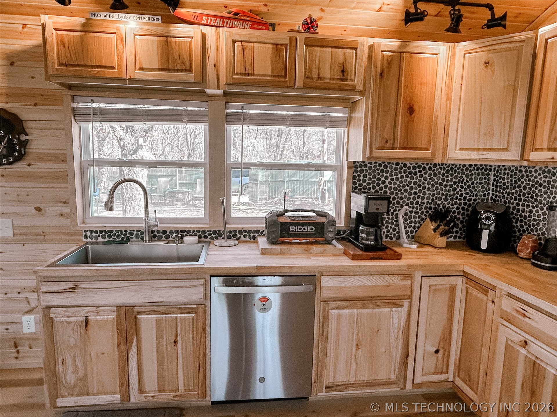 121780 S 4109 Road Property Photo 14