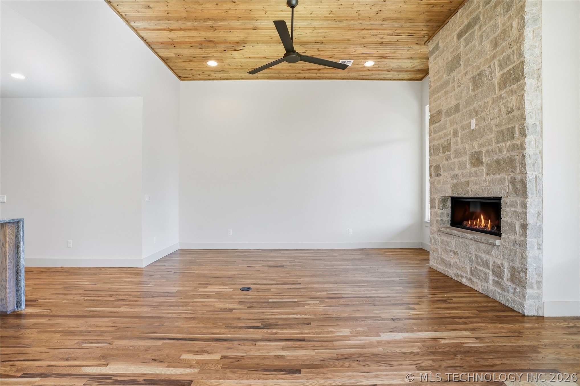 4181 S Rockford Place Property Photo 8