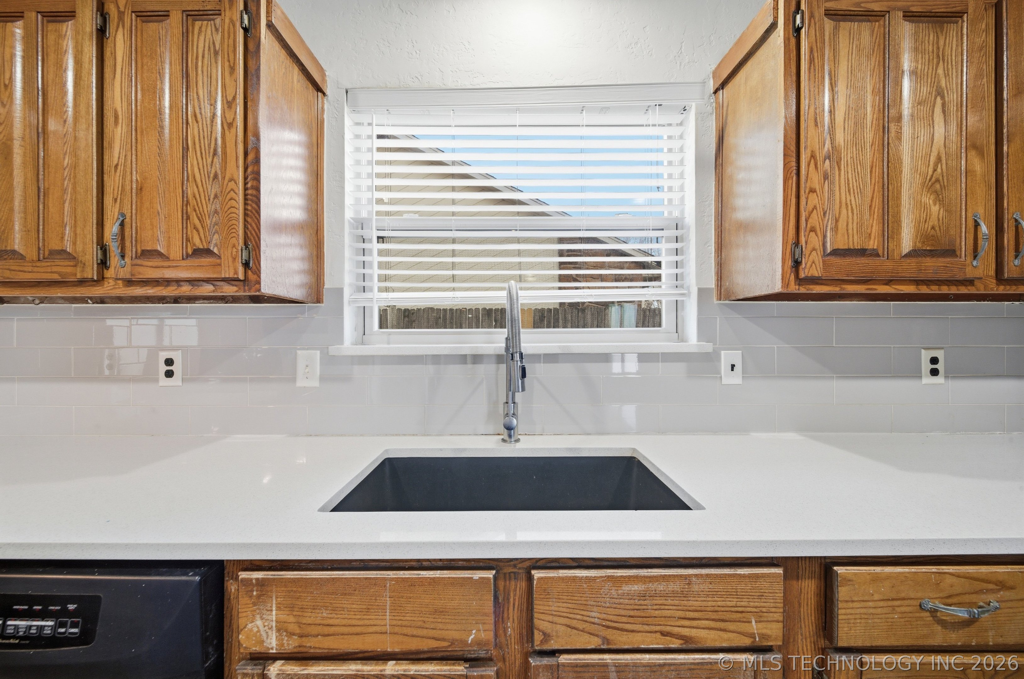 8601 E 78th Place Property Photo 18