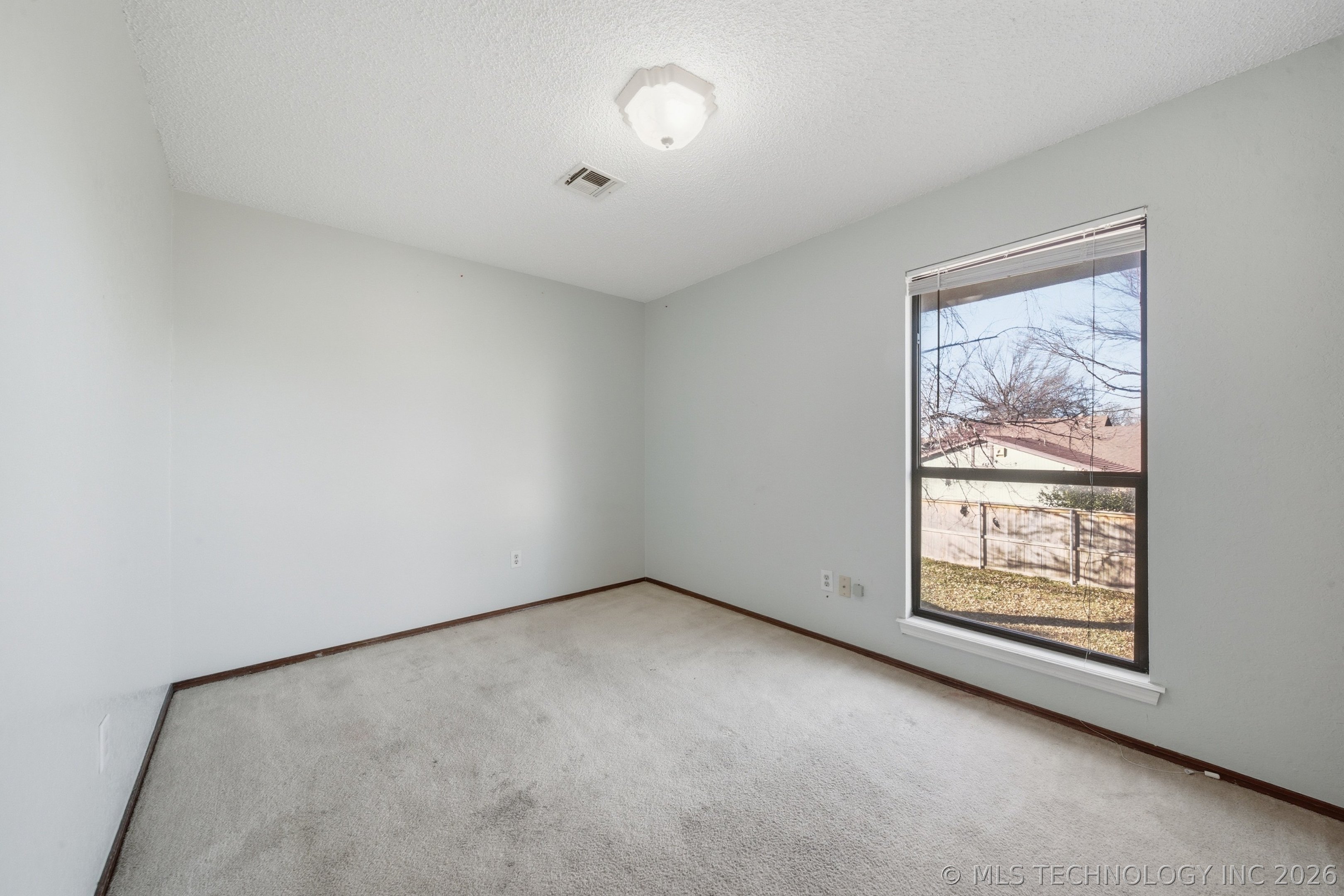 8601 E 78th Place Property Photo 29