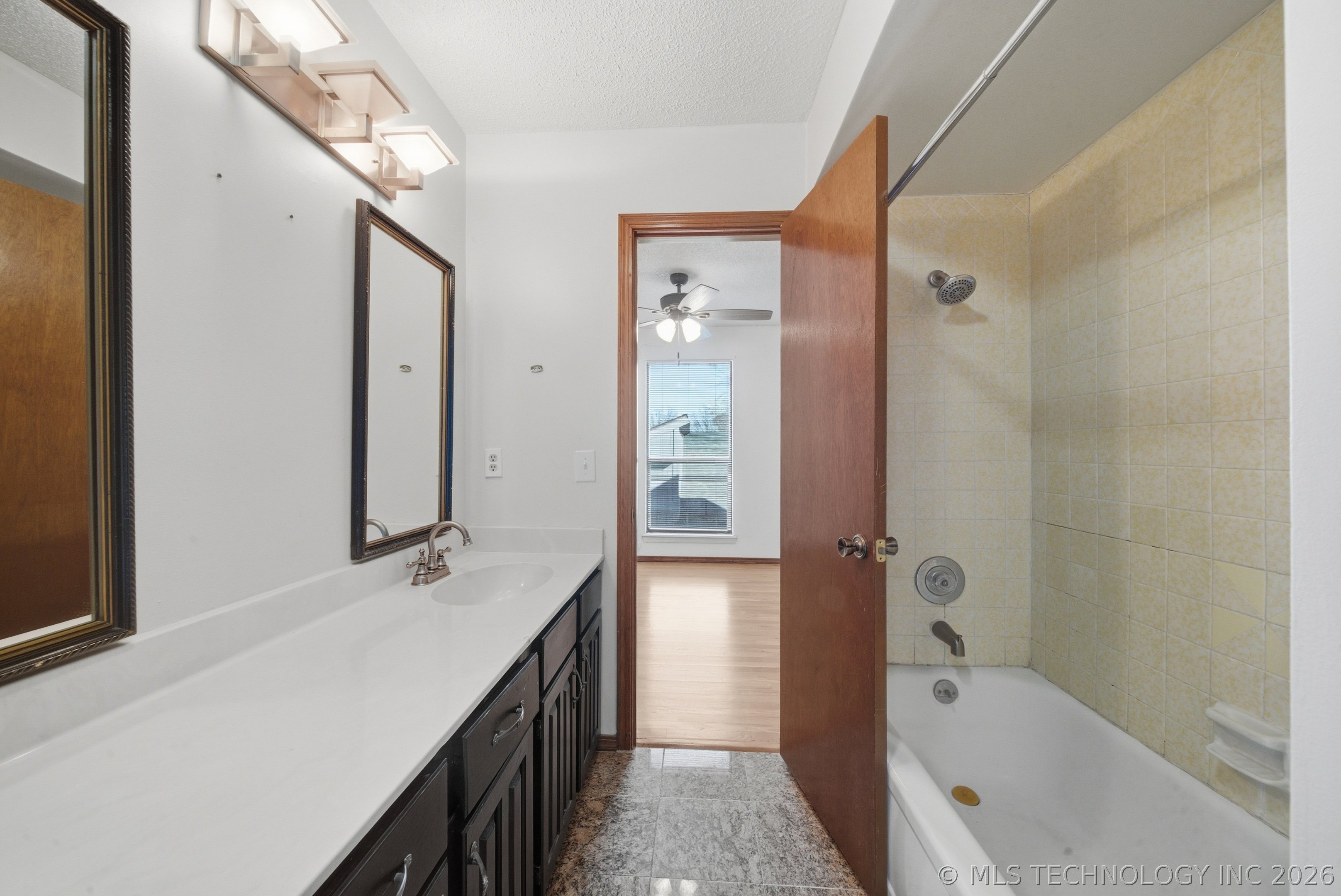 8601 E 78th Place Property Photo 31