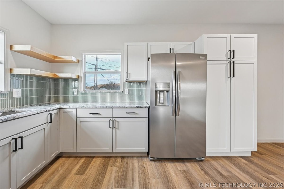 1941 W 41st Street Property Photo 8