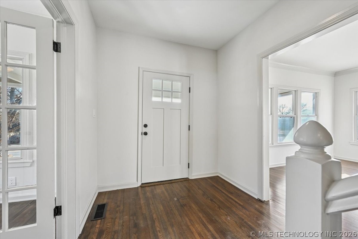 1941 W 41st Street Property Photo 29