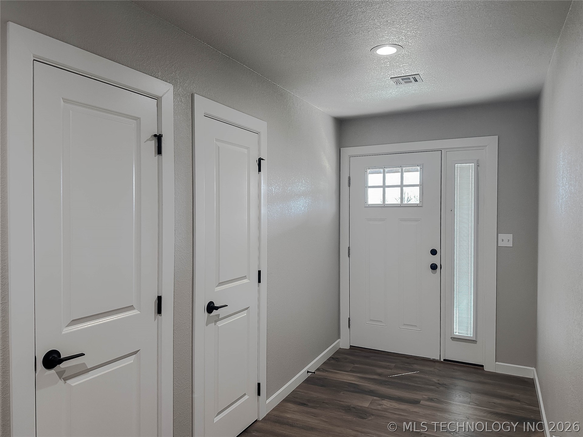 5721 E Everetts Point Property Photo 5