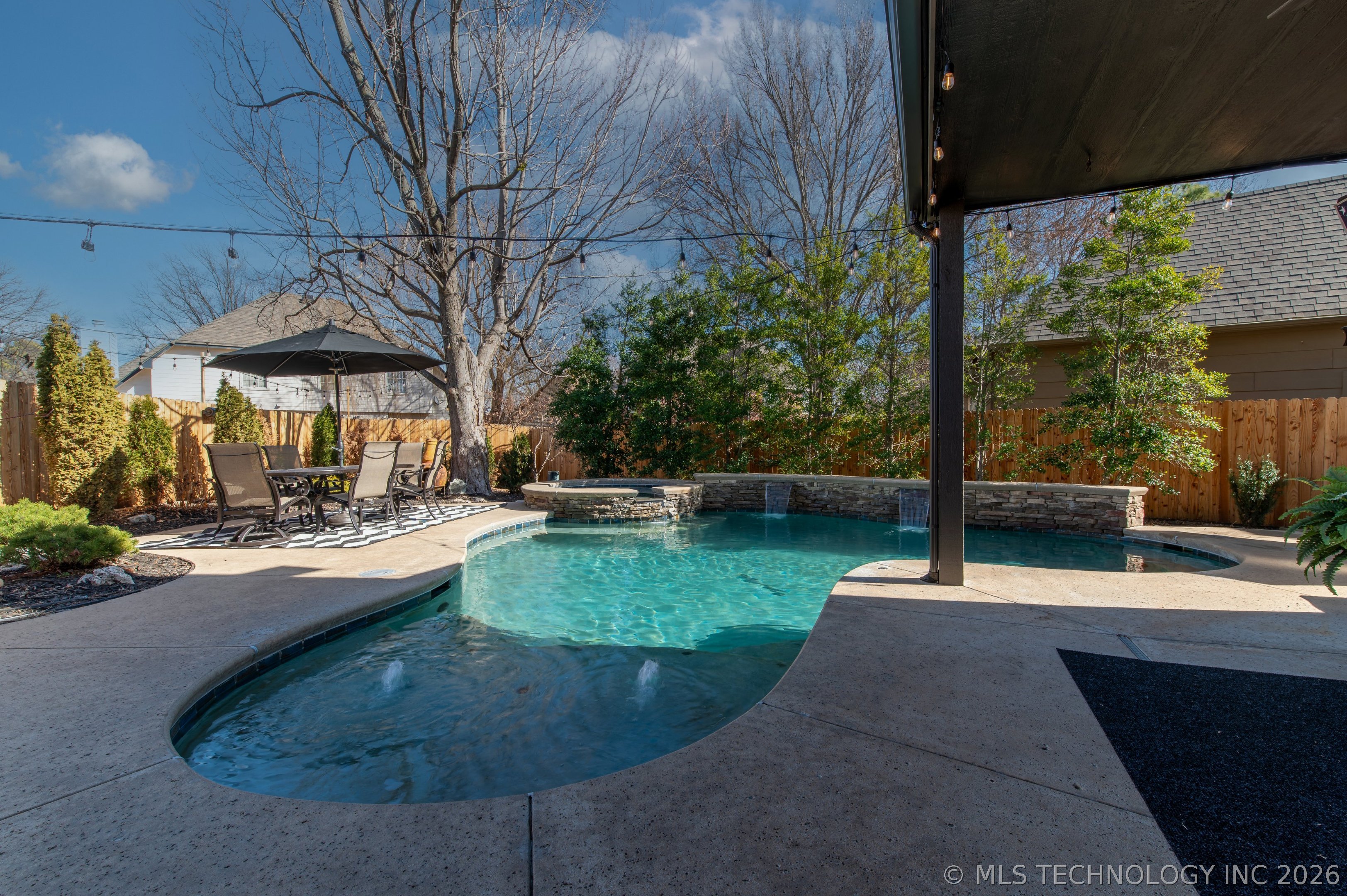 9903 S 99th East Avenue Property Photo 23