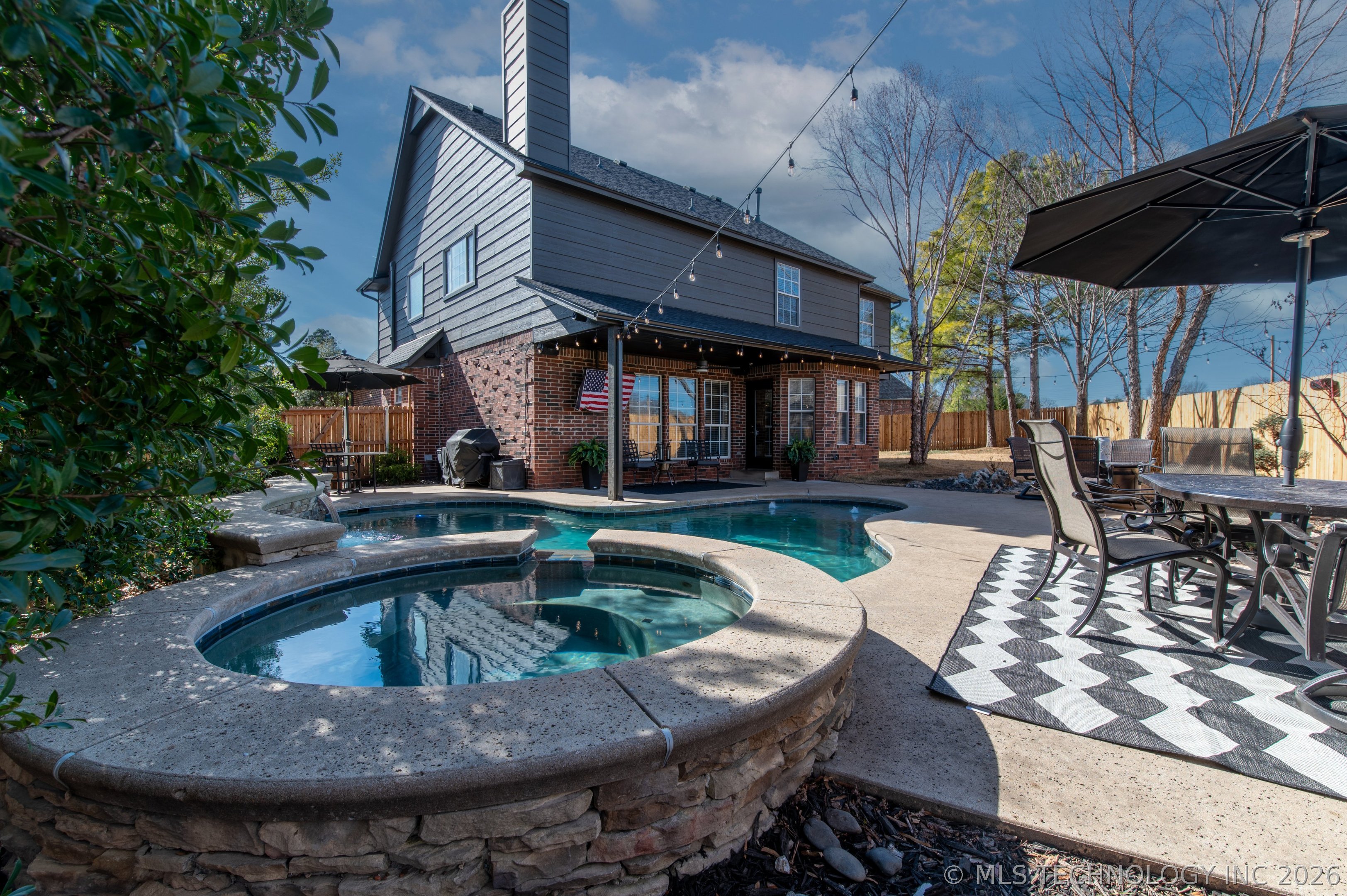 9903 S 99th East Avenue Property Photo 25