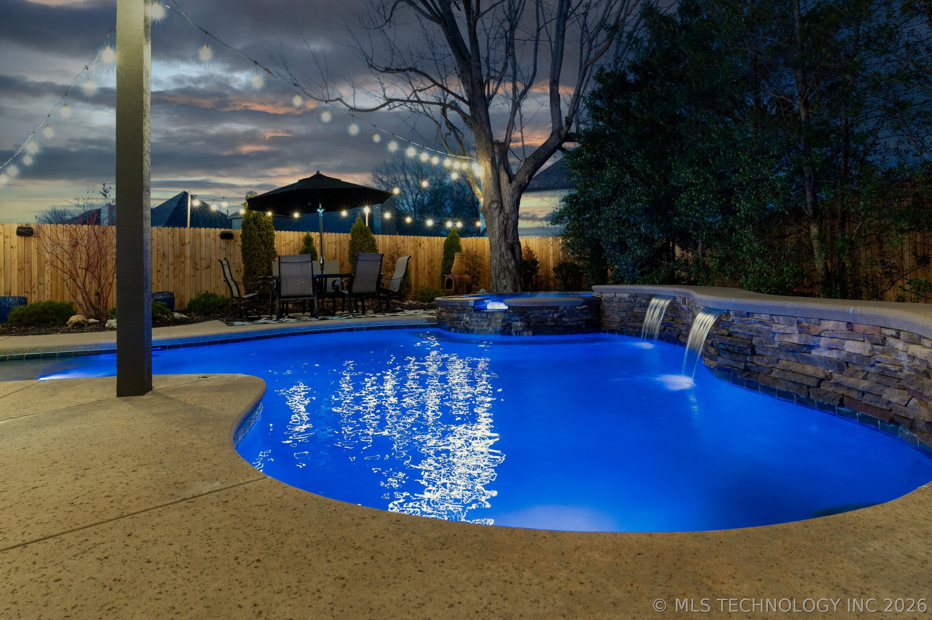 9903 S 99th East Avenue Property Photo 27