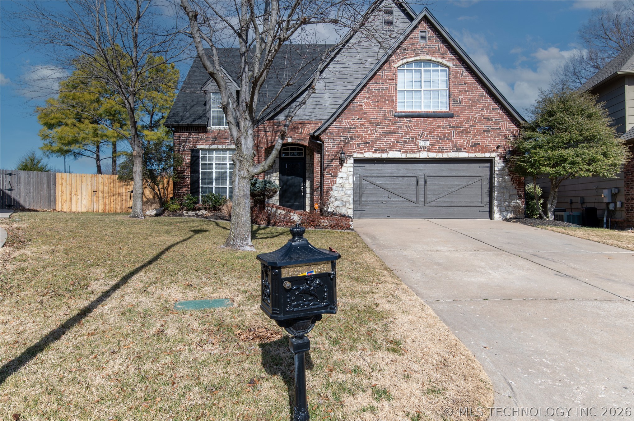 9903 S 99th East Avenue Property Photo 42