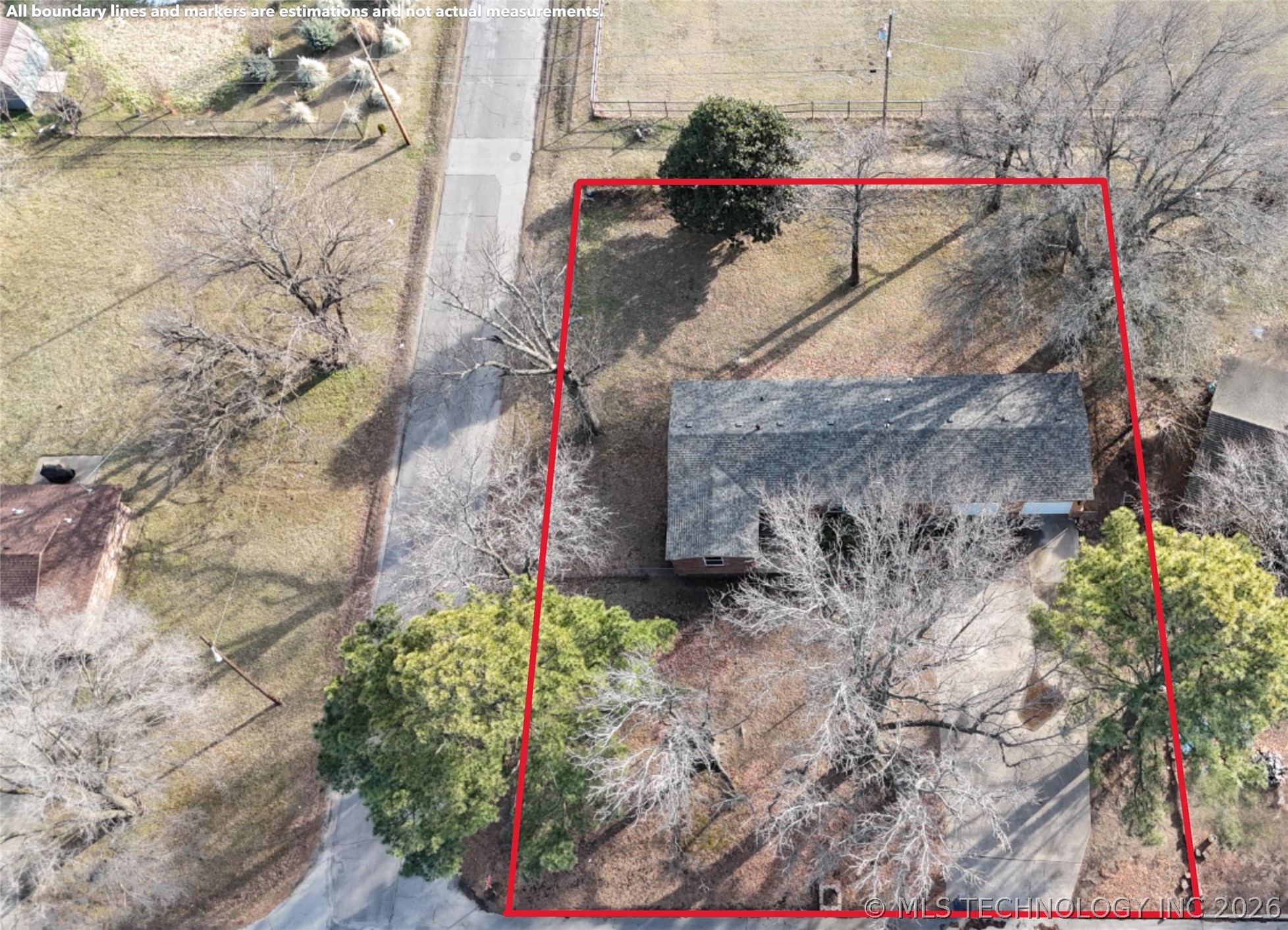 1408 E 1st Street Property Photo 15