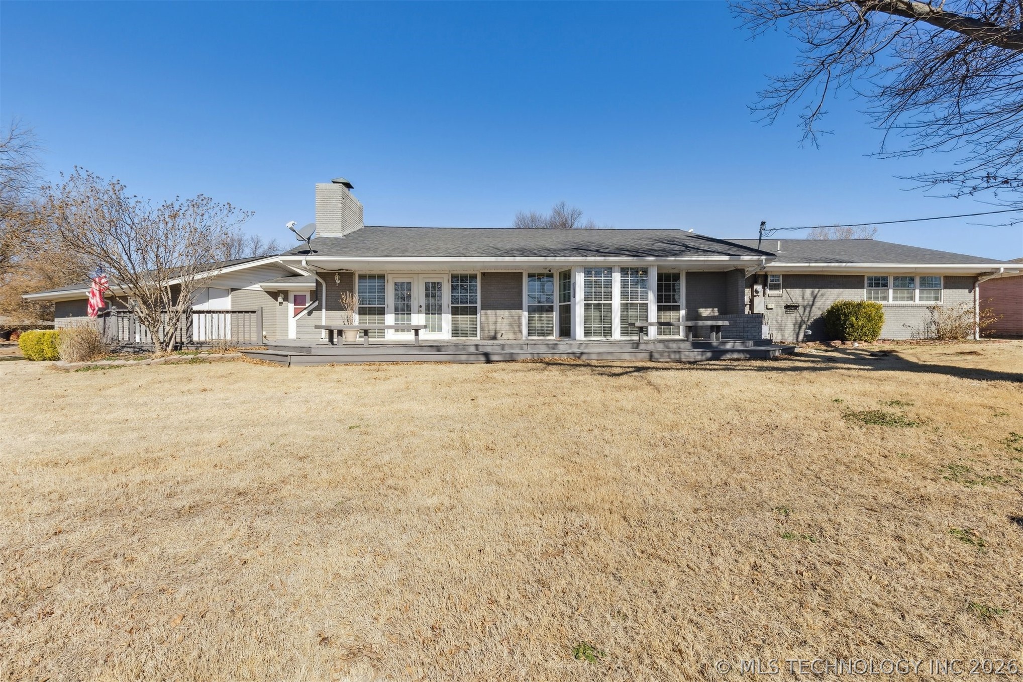 1107 E 8th Street Property Photo 45