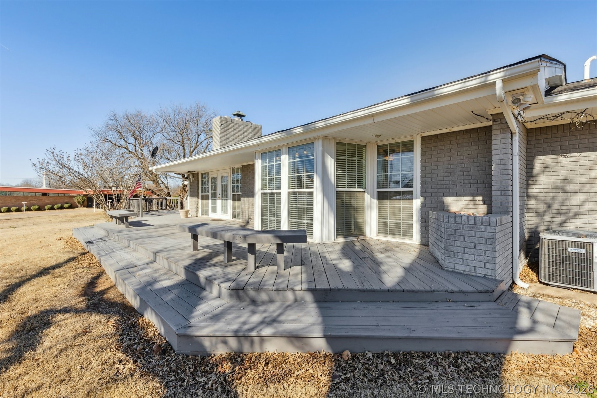 1107 E 8th Street Property Photo 47