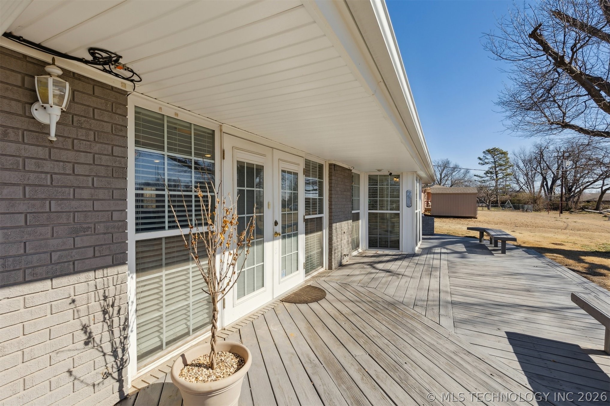 1107 E 8th Street Property Photo 48