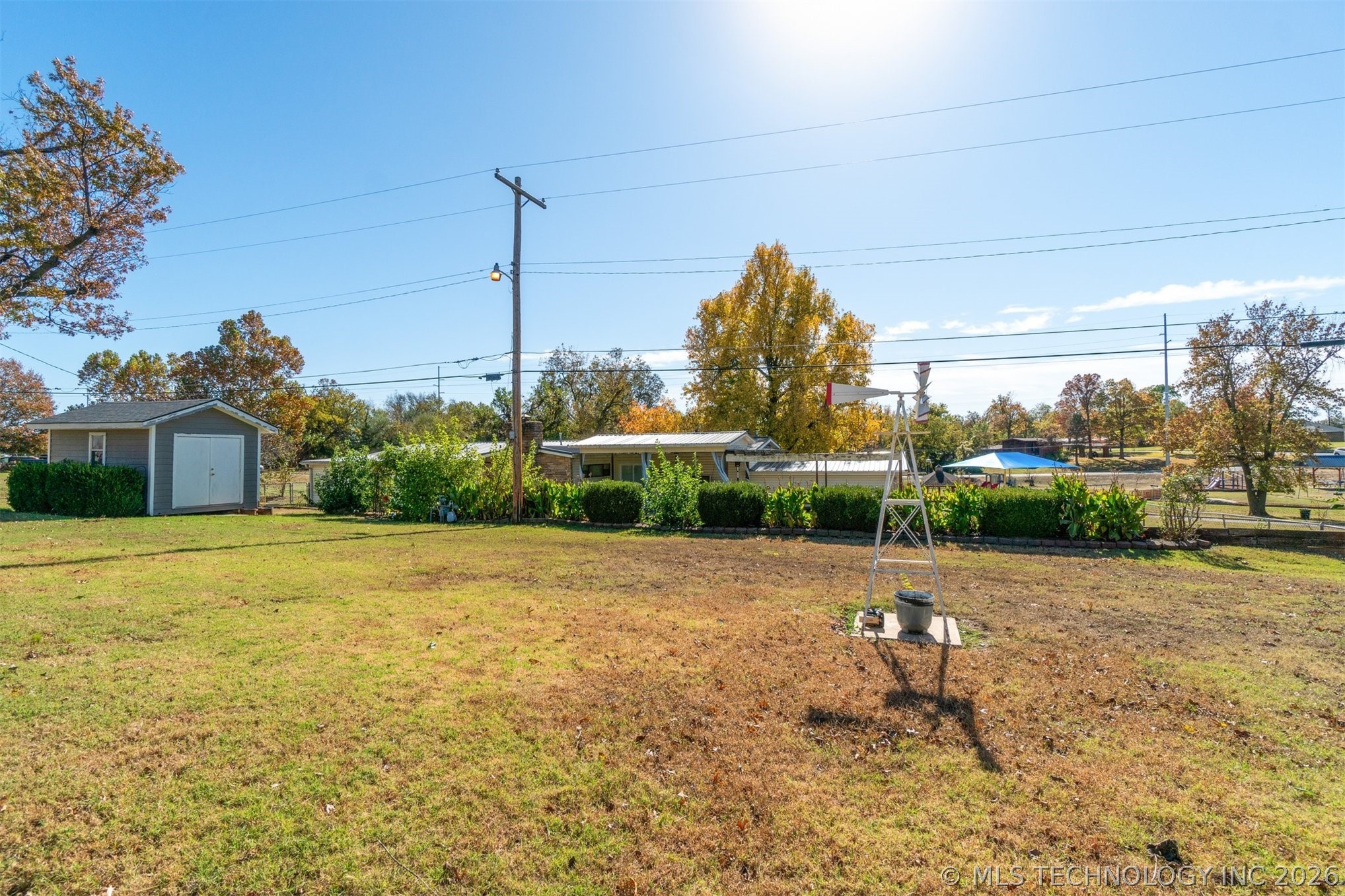 1107 E 8th Street Property Photo 55