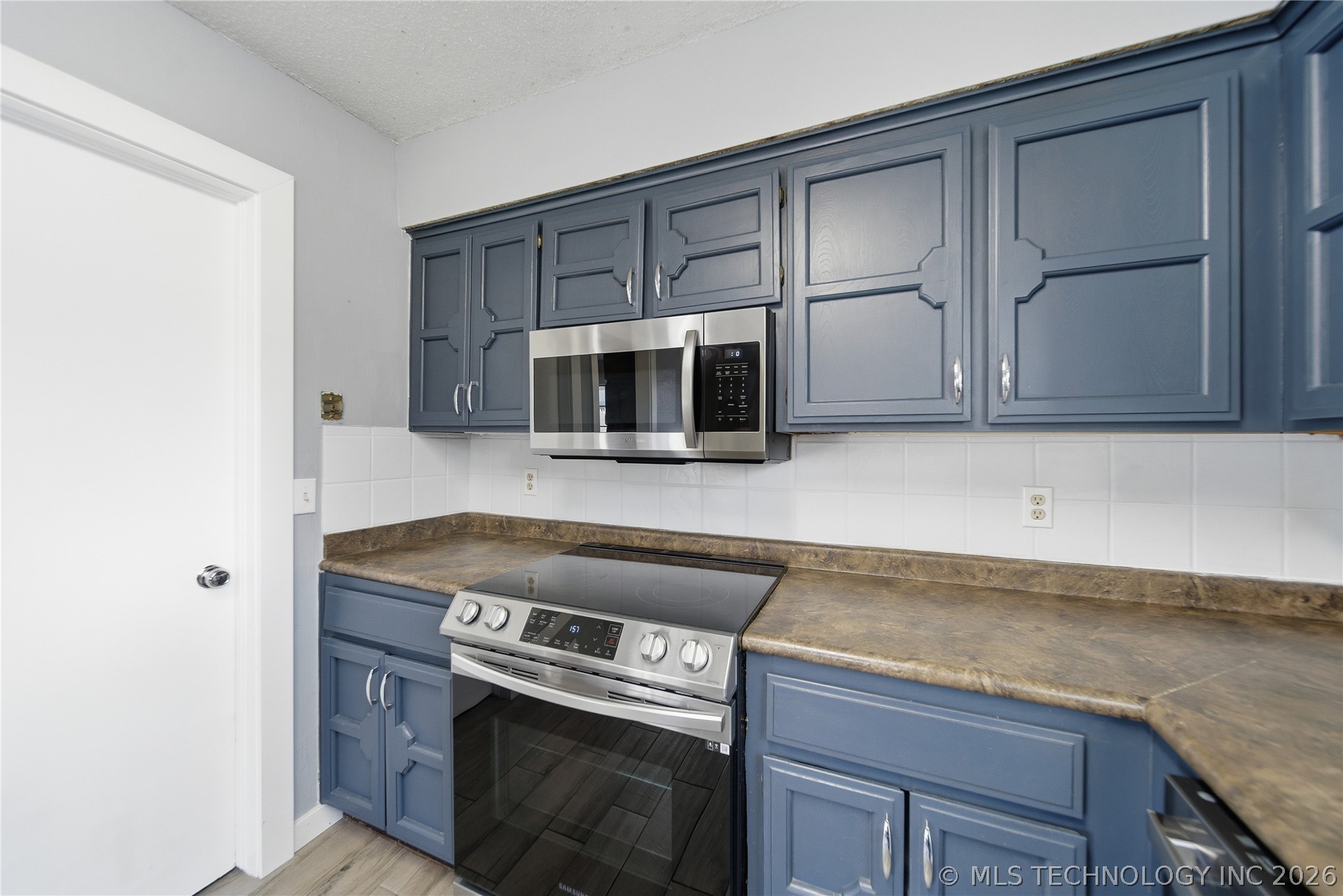 6211 E 77th Street Property Photo 9