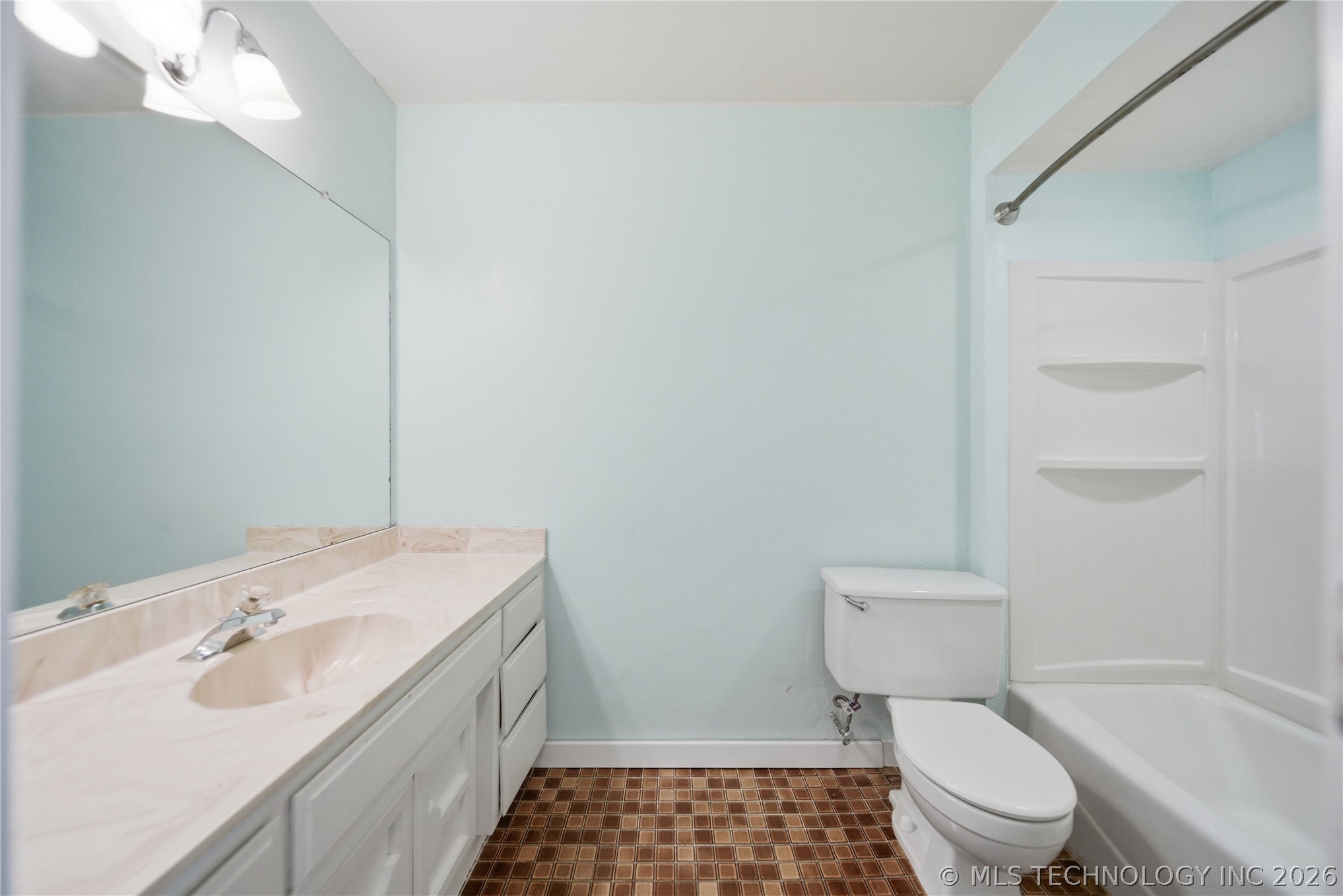 6211 E 77th Street Property Photo 16