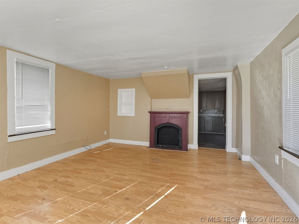 118 W 18th Property Photo 9