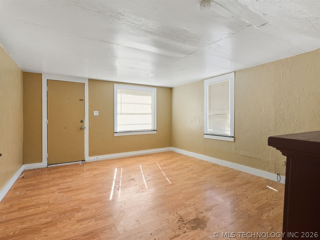 118 W 18th Property Photo 10