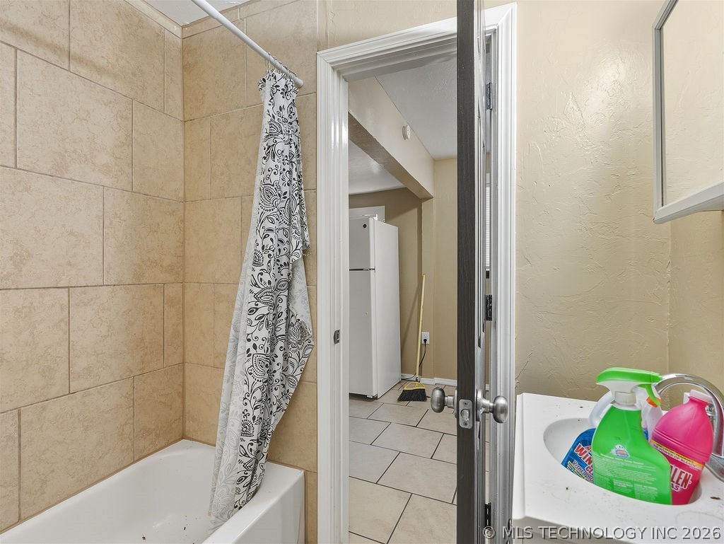 118 W 18th Property Photo 24