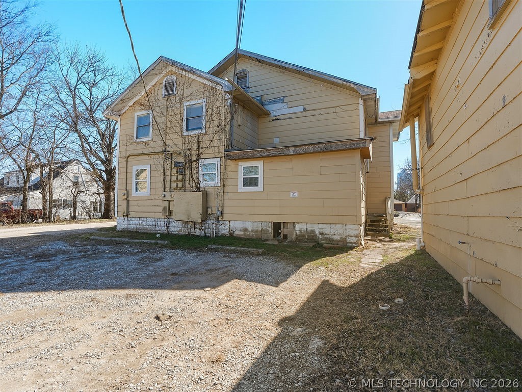 118 W 18th Property Photo 25