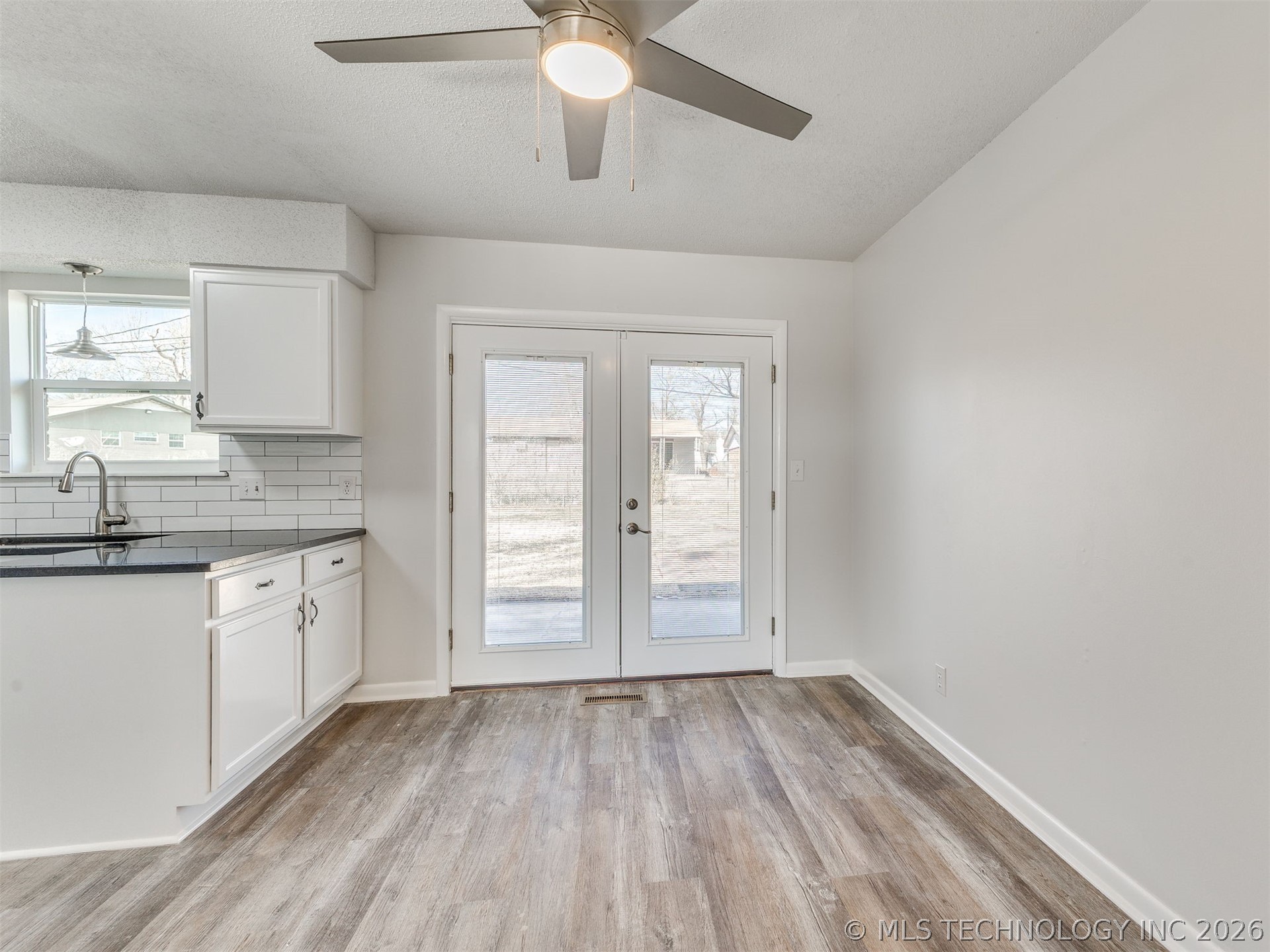 16519 E 2nd Street Property Photo 20