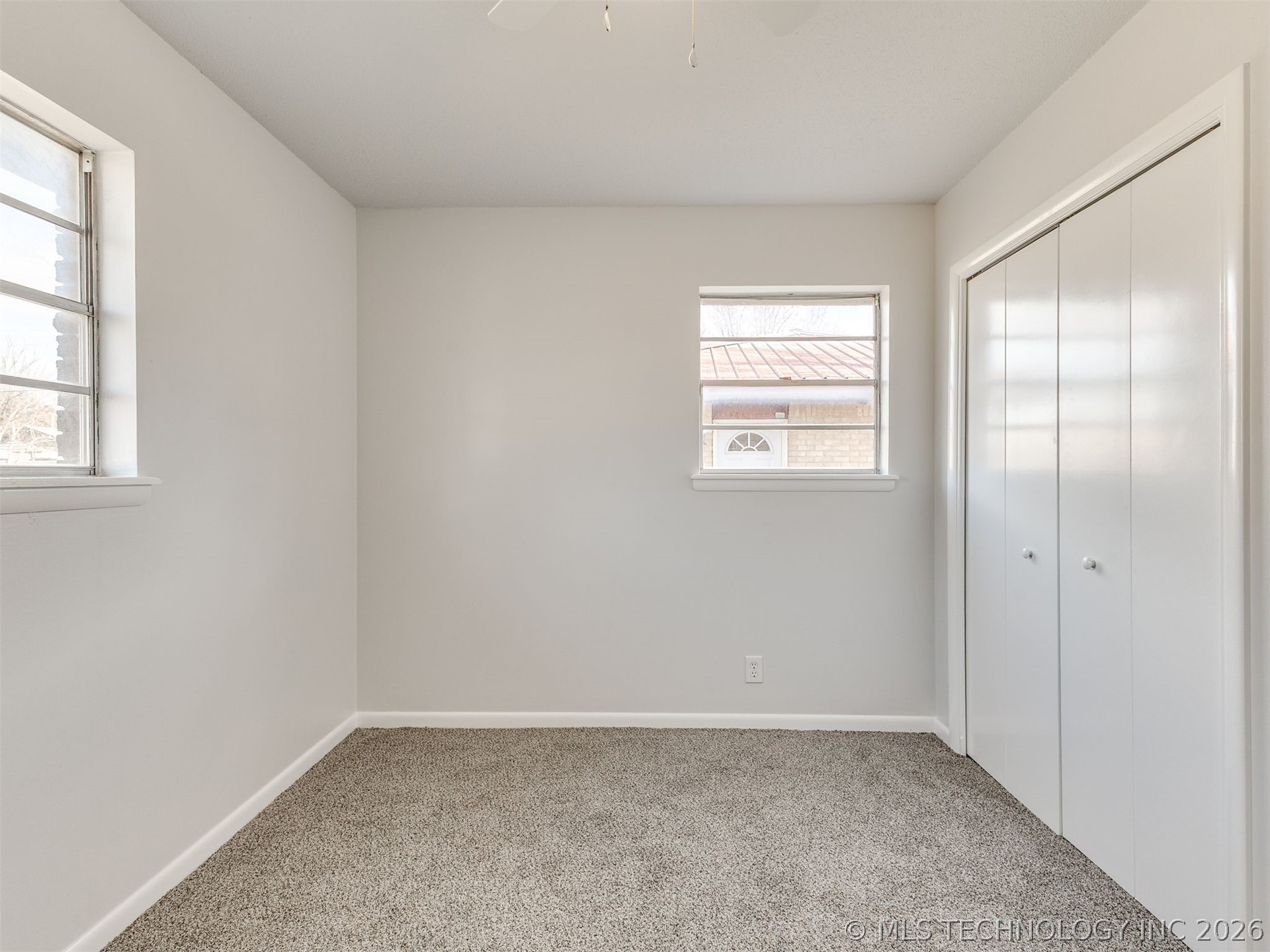 16519 E 2nd Street Property Photo 22