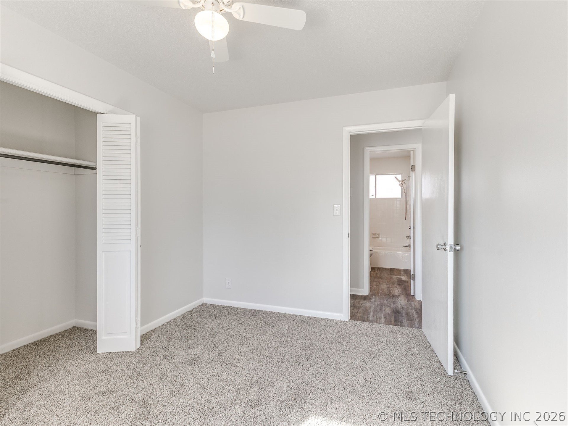 16519 E 2nd Street Property Photo 27