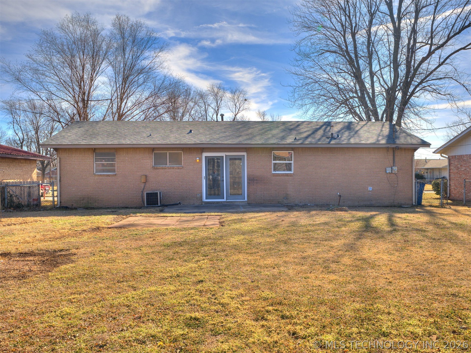 16519 E 2nd Street Property Photo 31