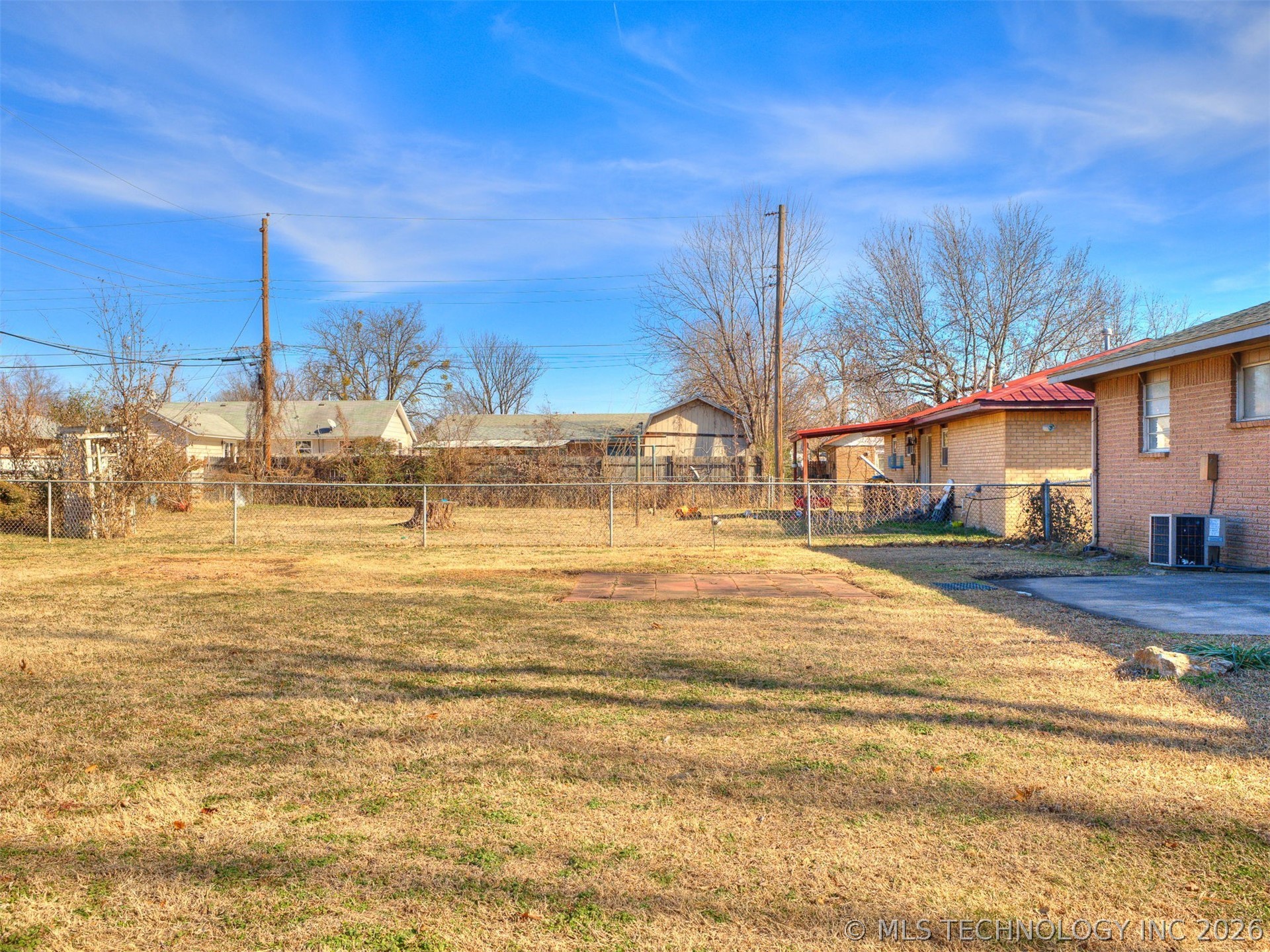 16519 E 2nd Street Property Photo 34