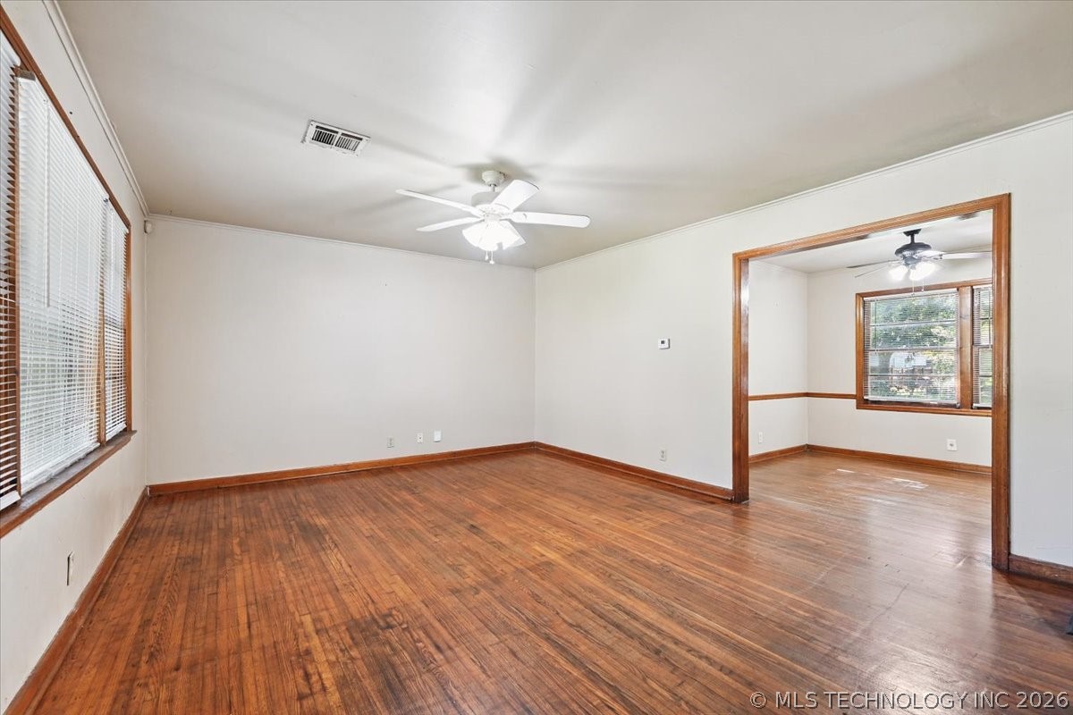 4629 S Trenton Avenue Property Photo 2