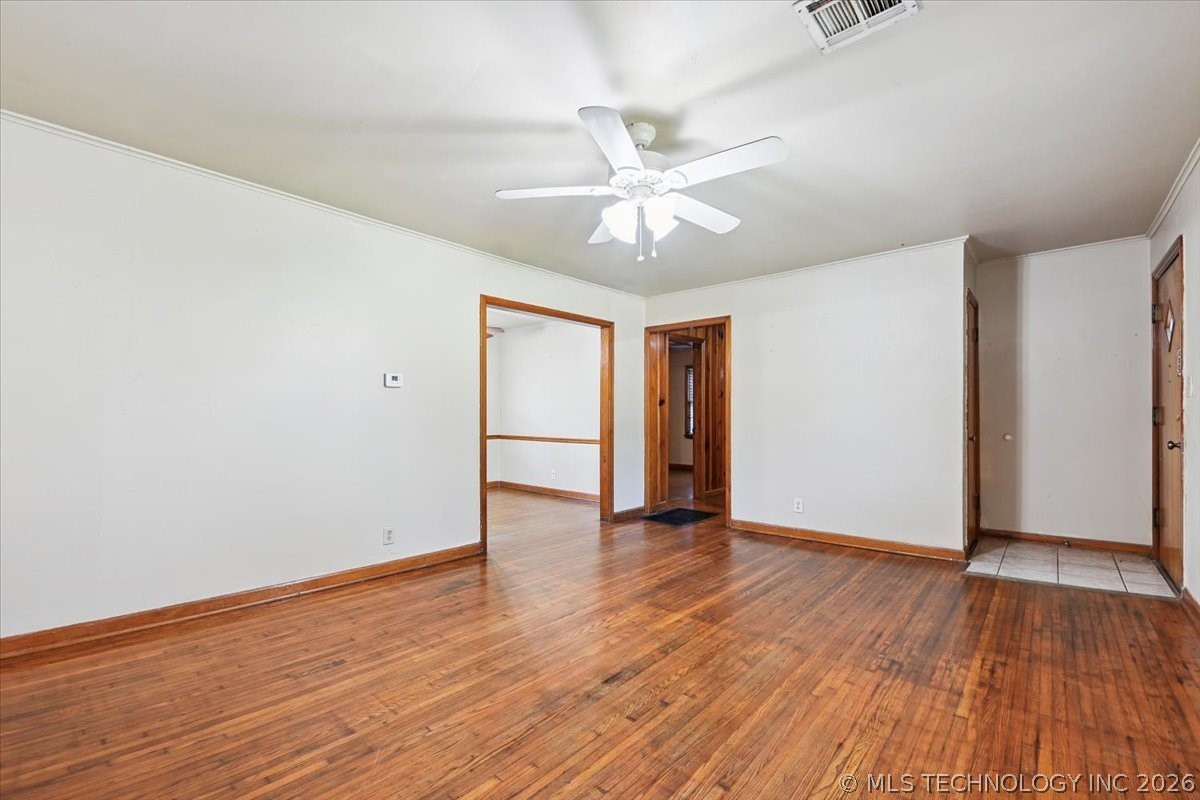 4629 S Trenton Avenue Property Photo 3