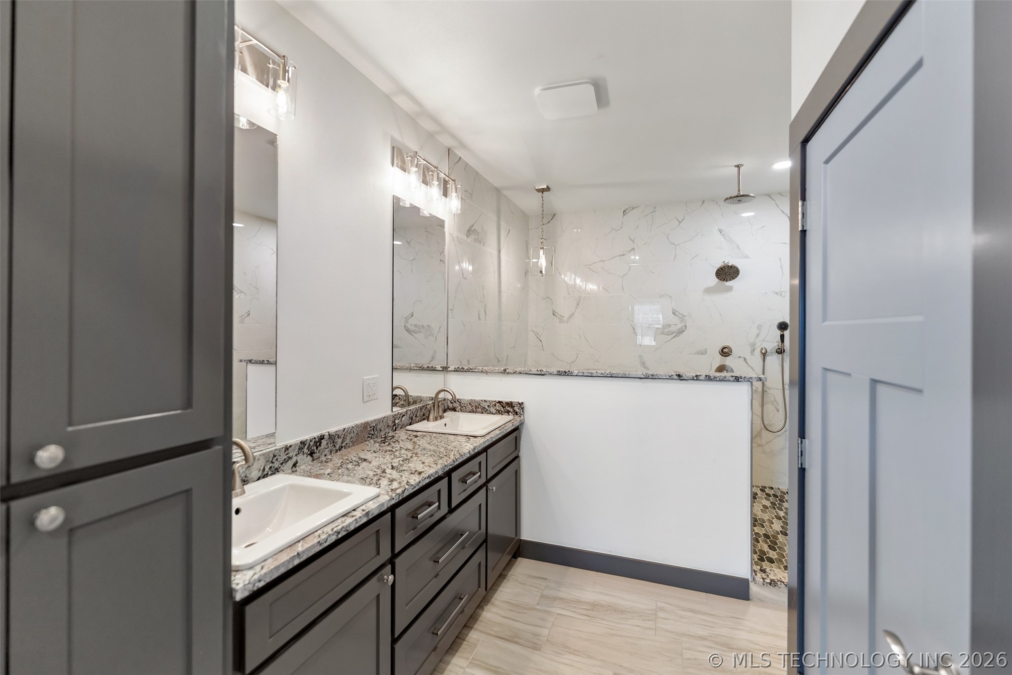 205 Lindsey Avenue Property Photo 22