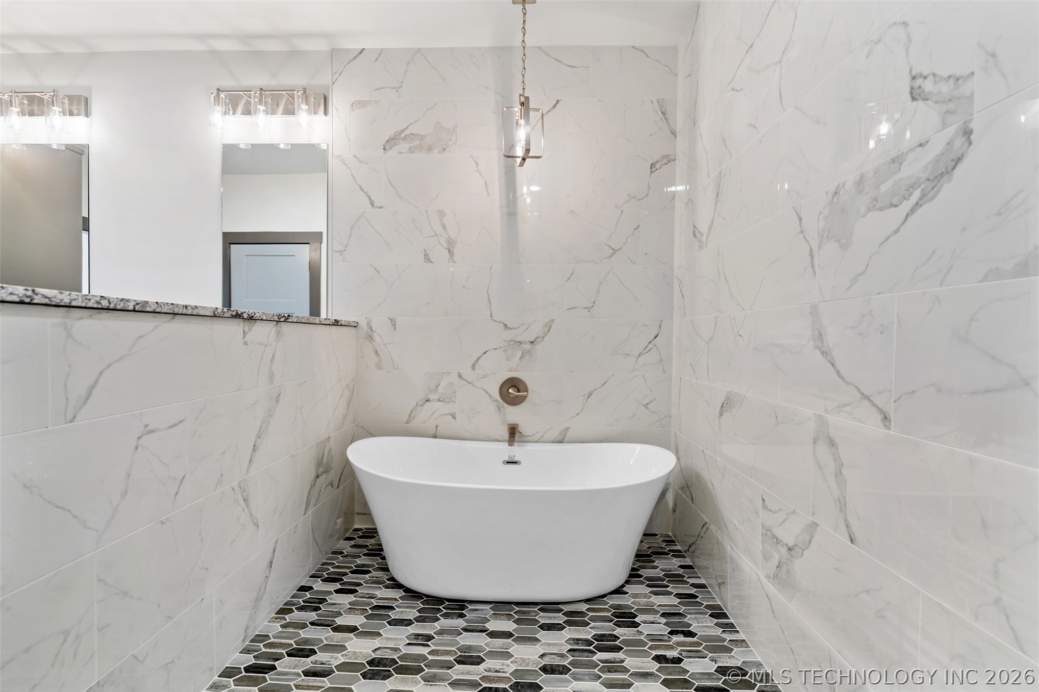 205 Lindsey Avenue Property Photo 24