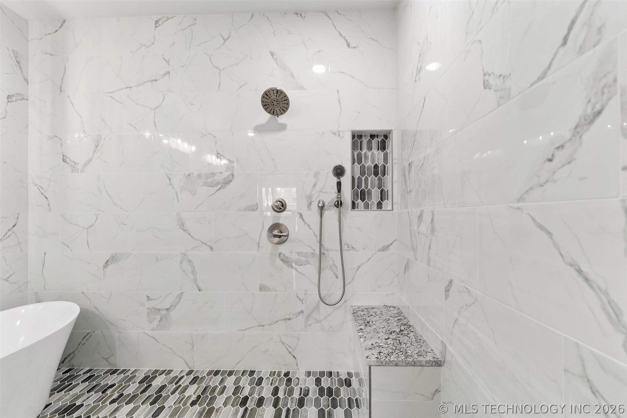 205 Lindsey Avenue Property Photo 26