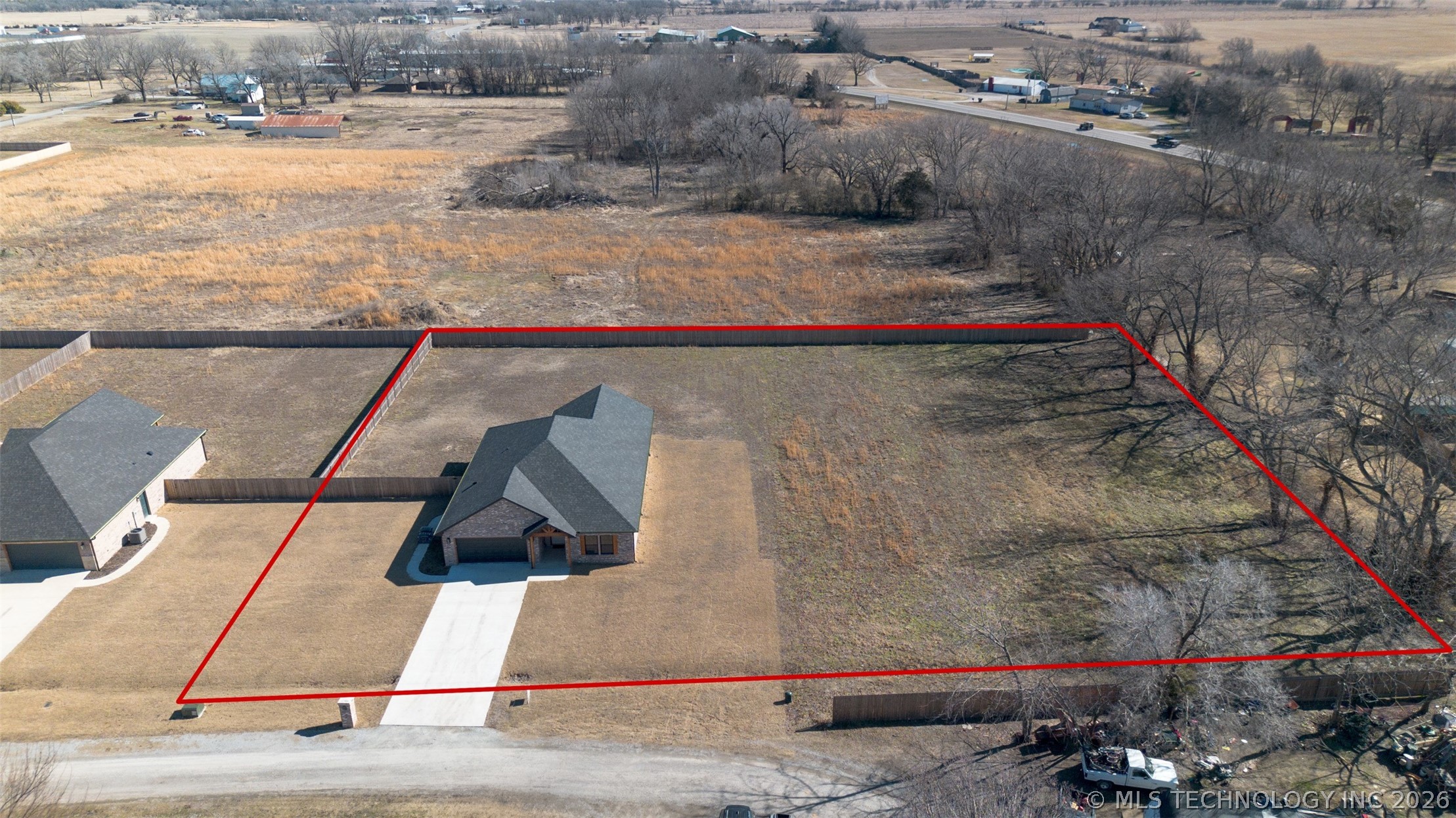 205 Lindsey Avenue Property Photo 40