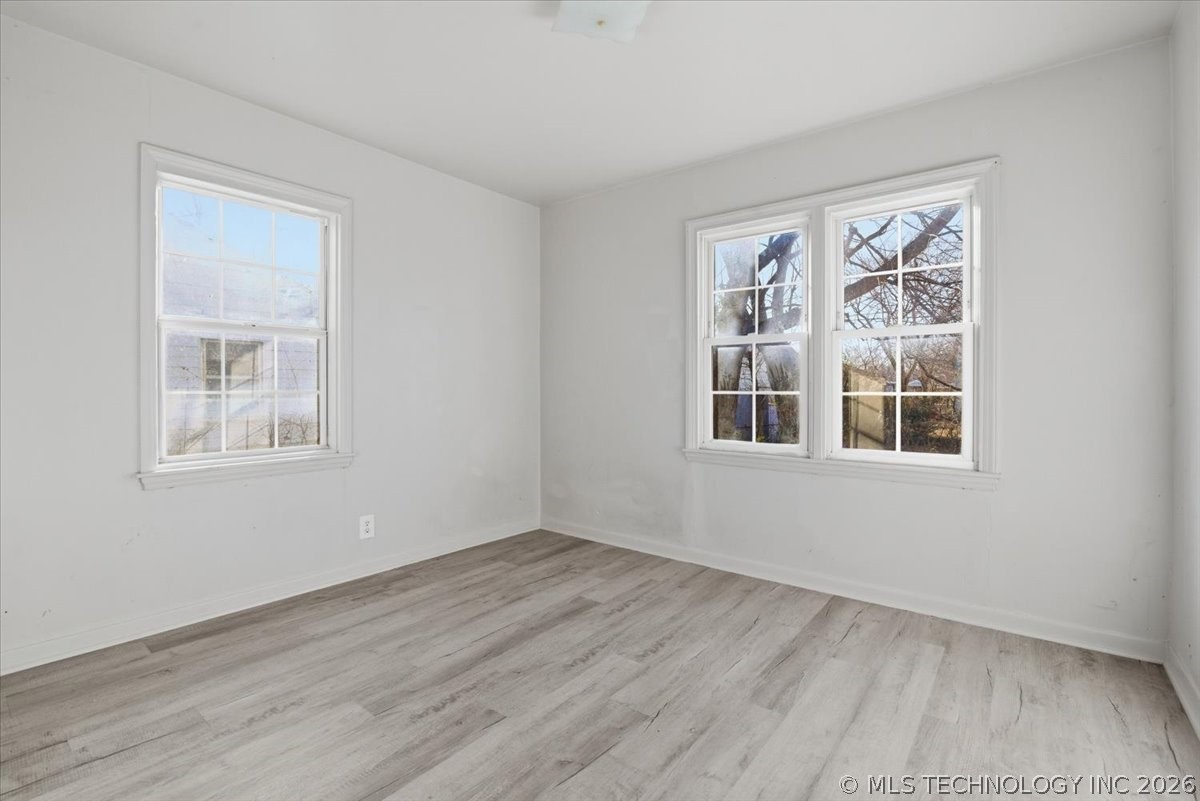 6710 E Independence Place Property Photo 9