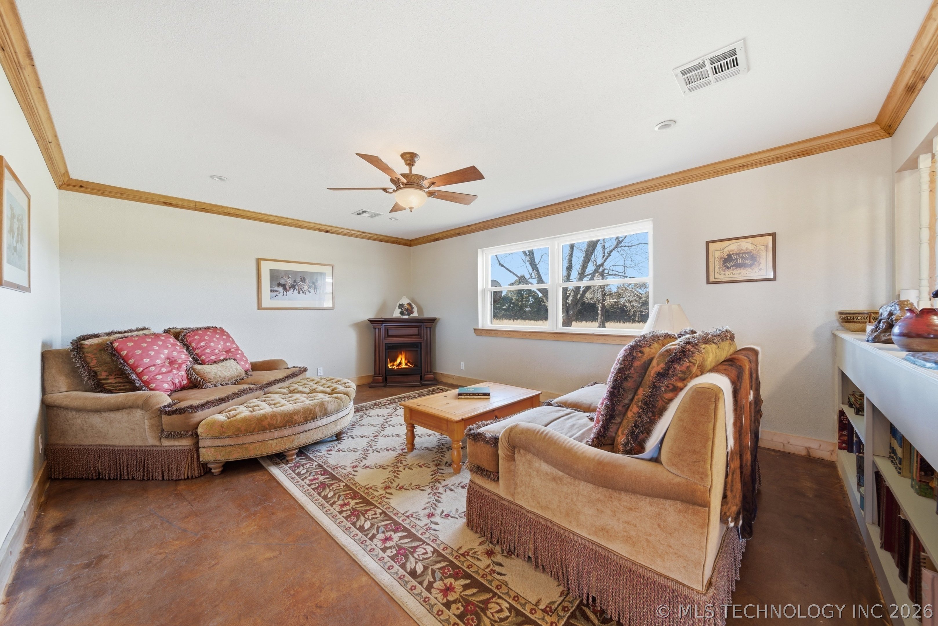 2251 S 4260 Road Property Photo 10