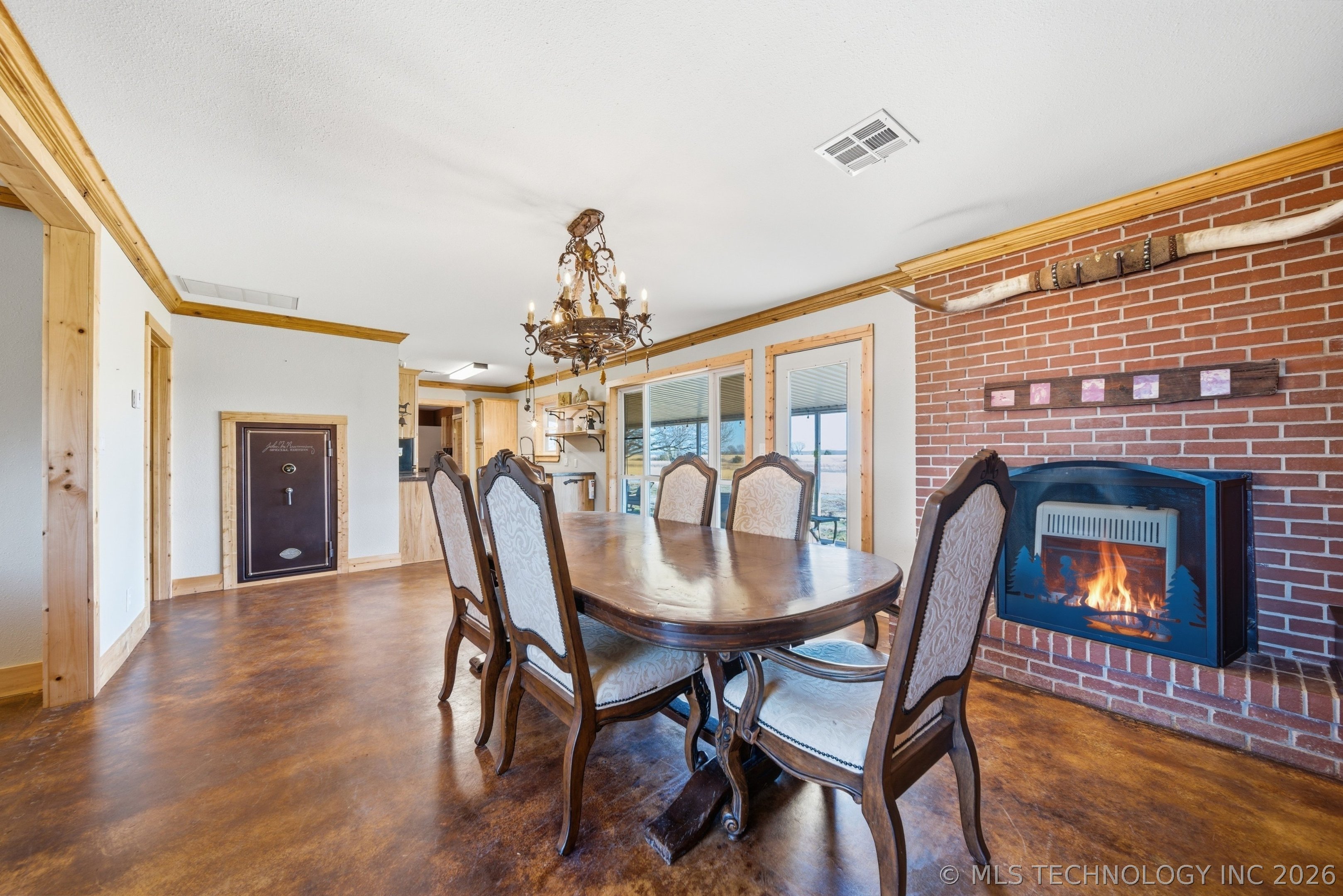 2251 S 4260 Road Property Photo 13