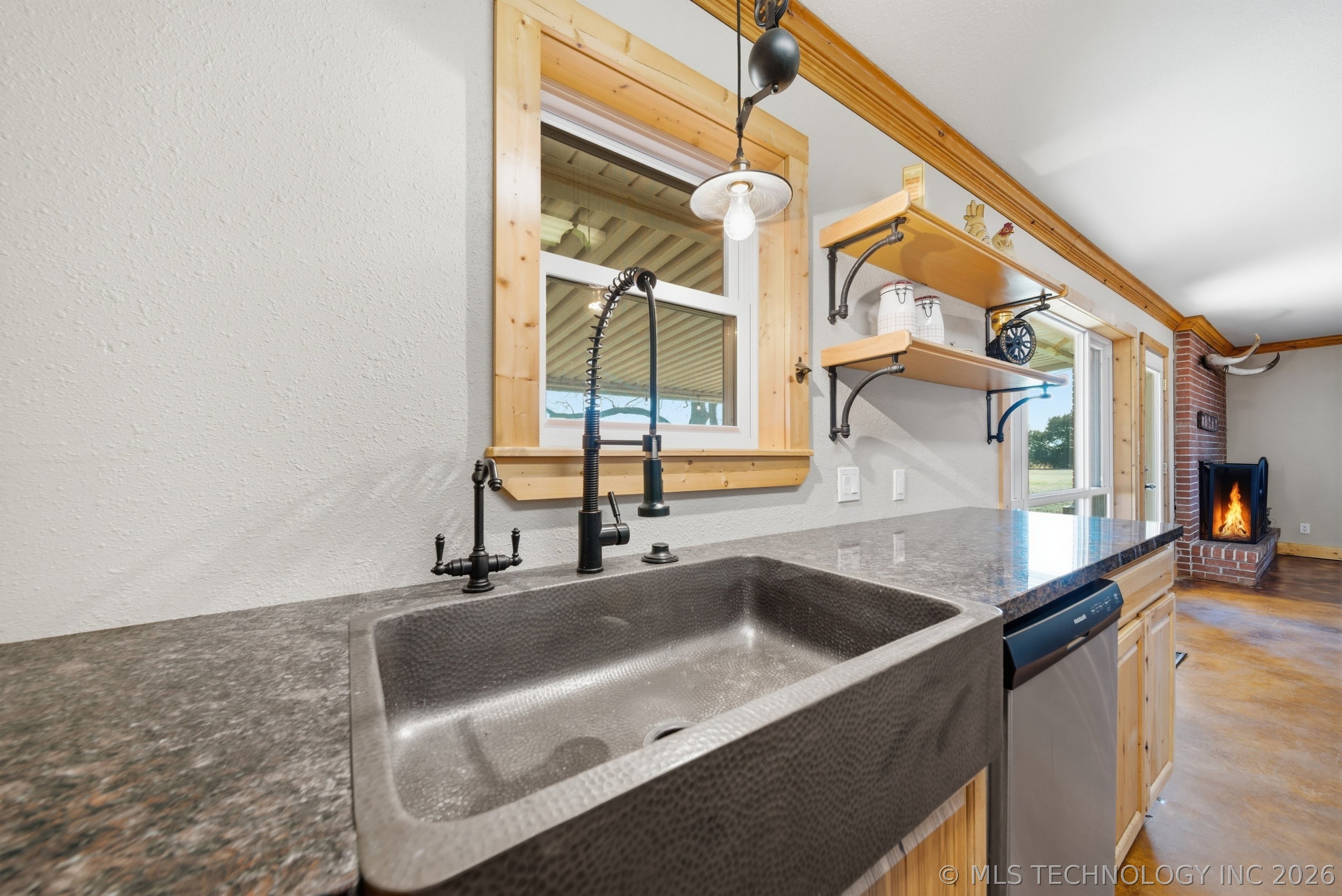 2251 S 4260 Road Property Photo 17