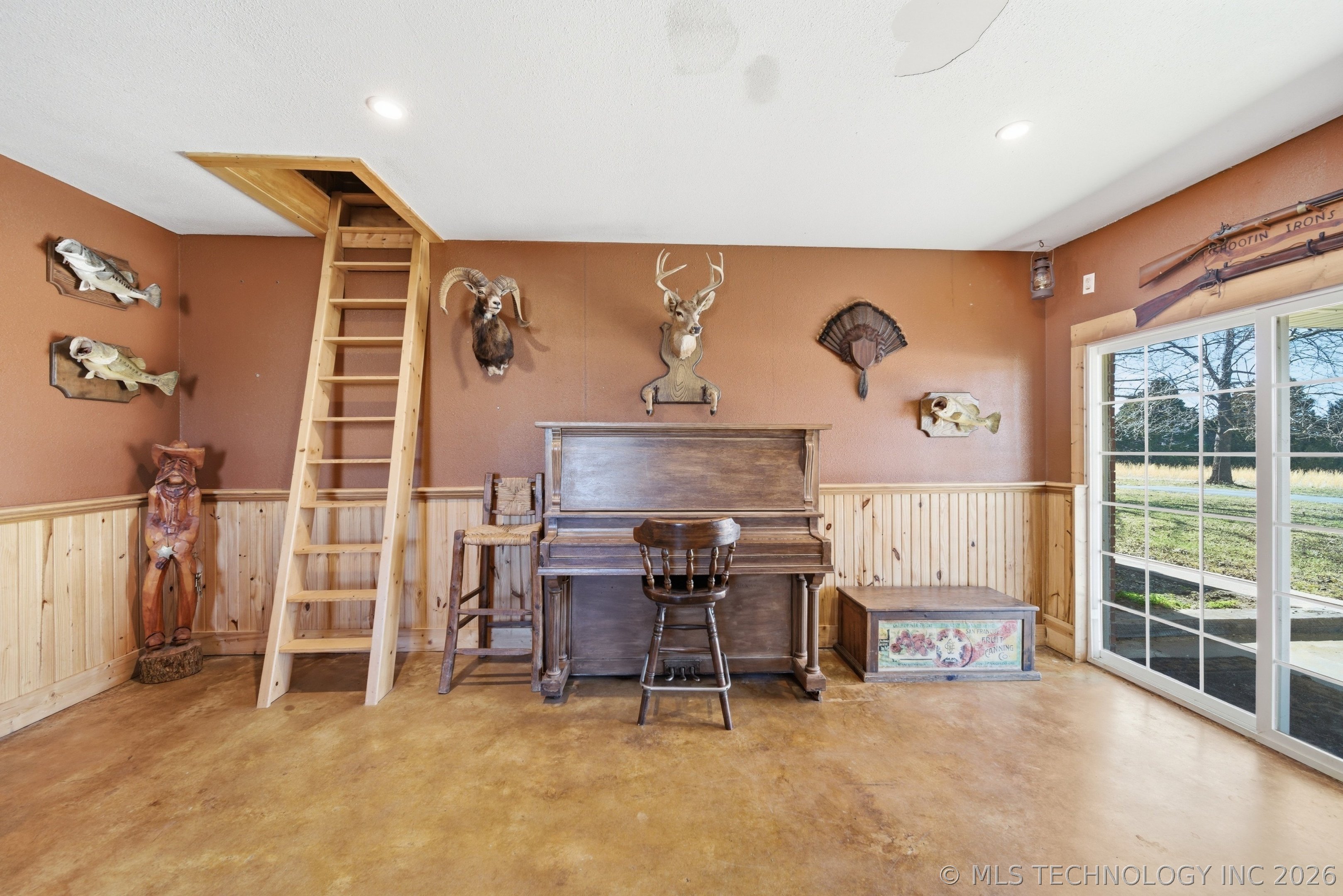 2251 S 4260 Road Property Photo 24