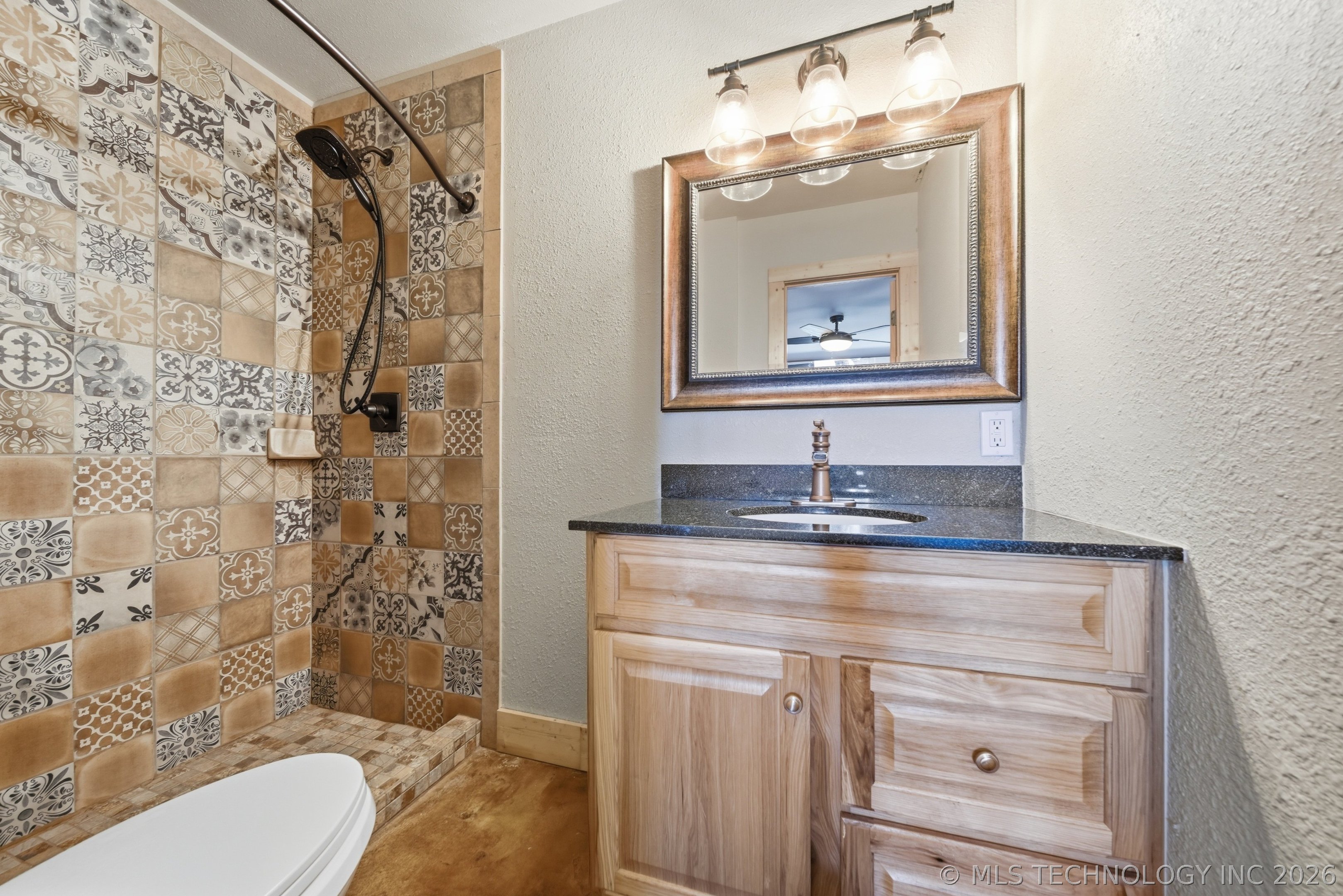 2251 S 4260 Road Property Photo 27