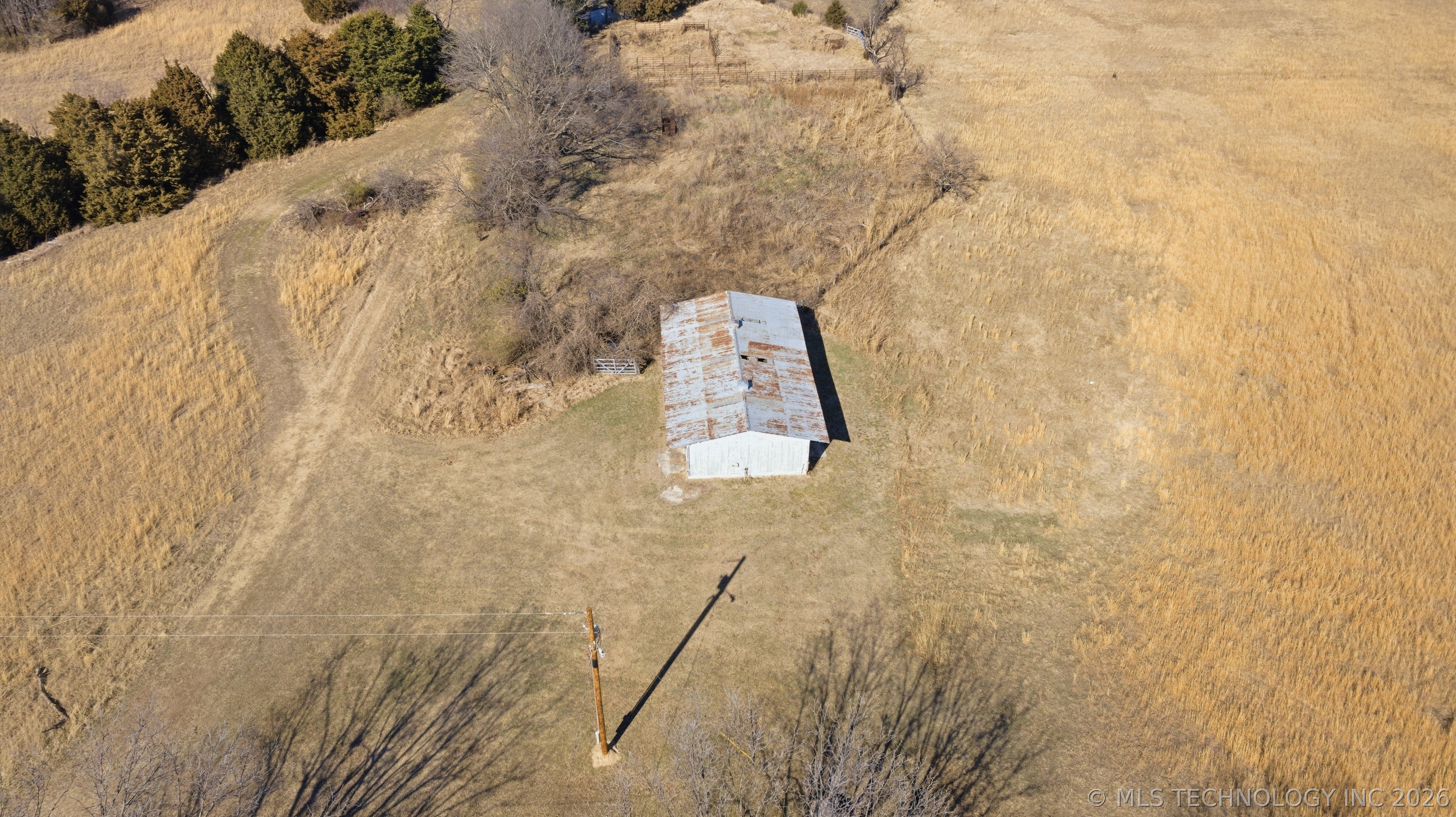 2251 S 4260 Road Property Photo 41