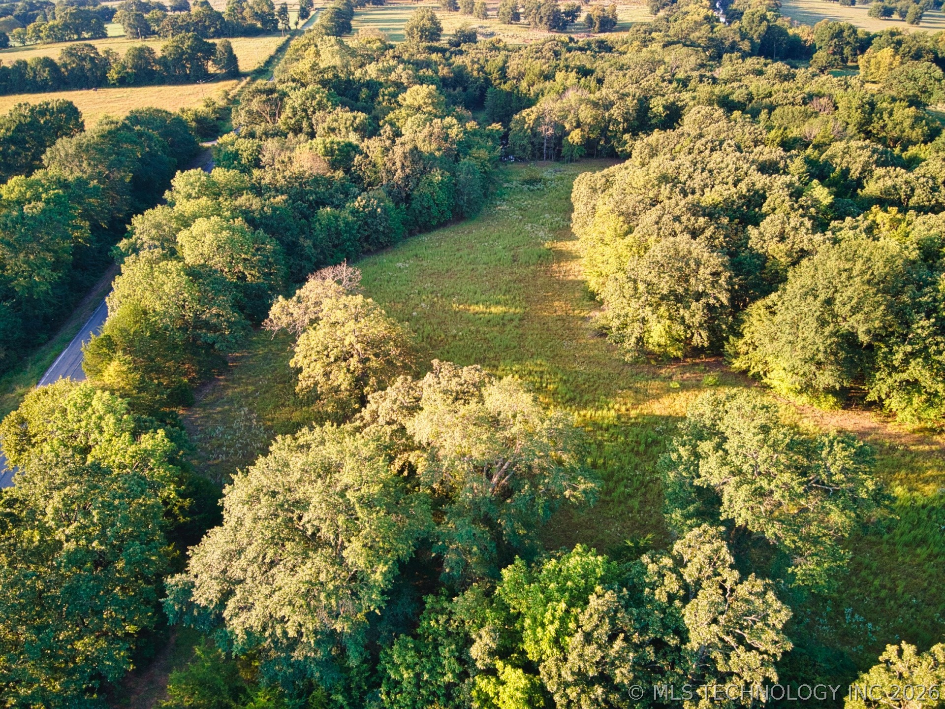 2604284 Property Photo 2