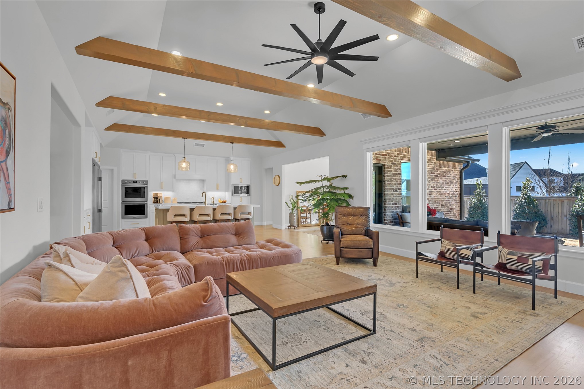 3008 E 103rd Street Property Photo 14