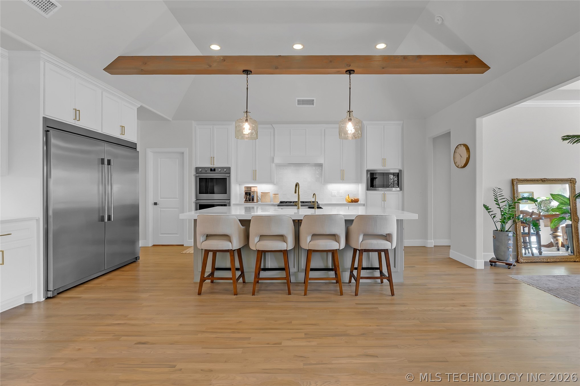 3008 E 103rd Street Property Photo 15