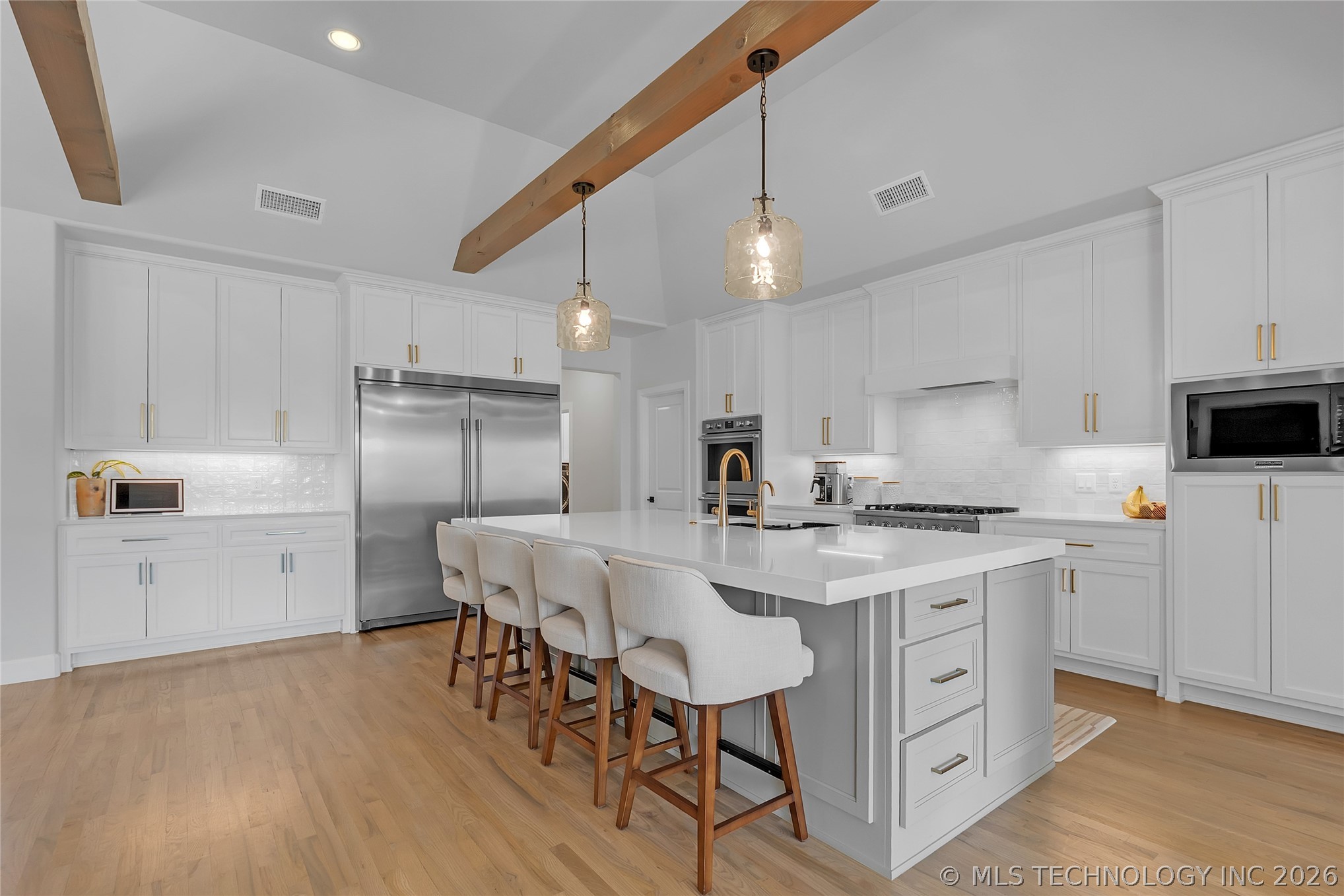 3008 E 103rd Street Property Photo 16